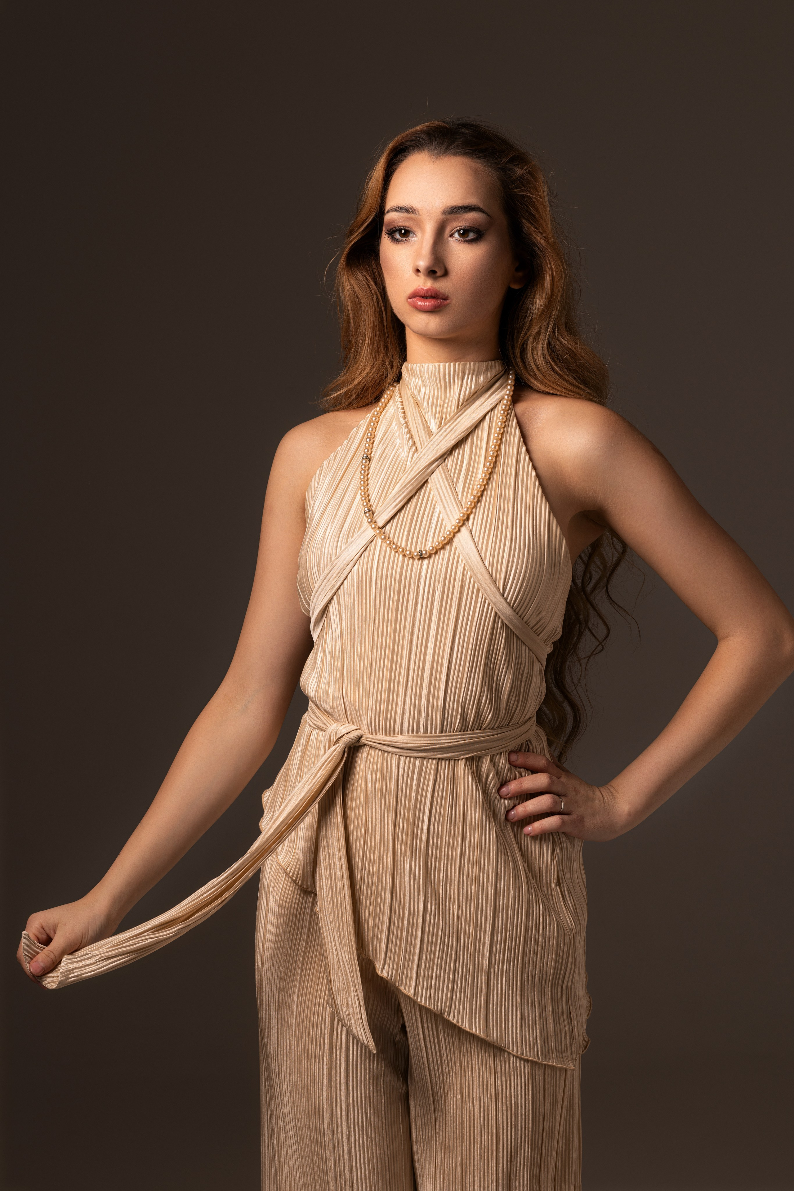 Студийная съемка с Полиной на циклораме в формате для «себя». Дмитрий Шульгин, портретный фотограф в Воронеже