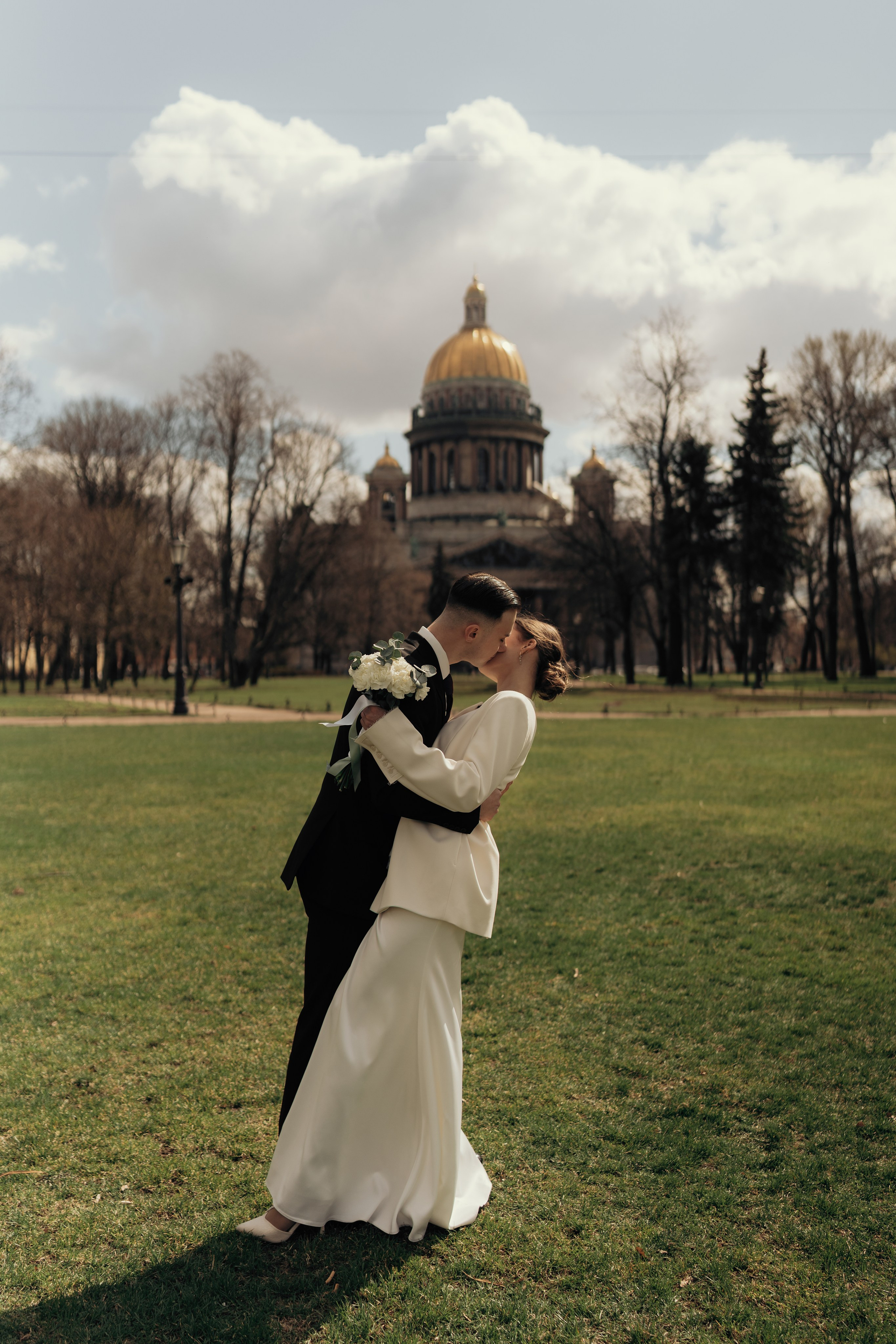Даниил и Владислава. Hmliber — фотограф и контент-креатор из Петербурга