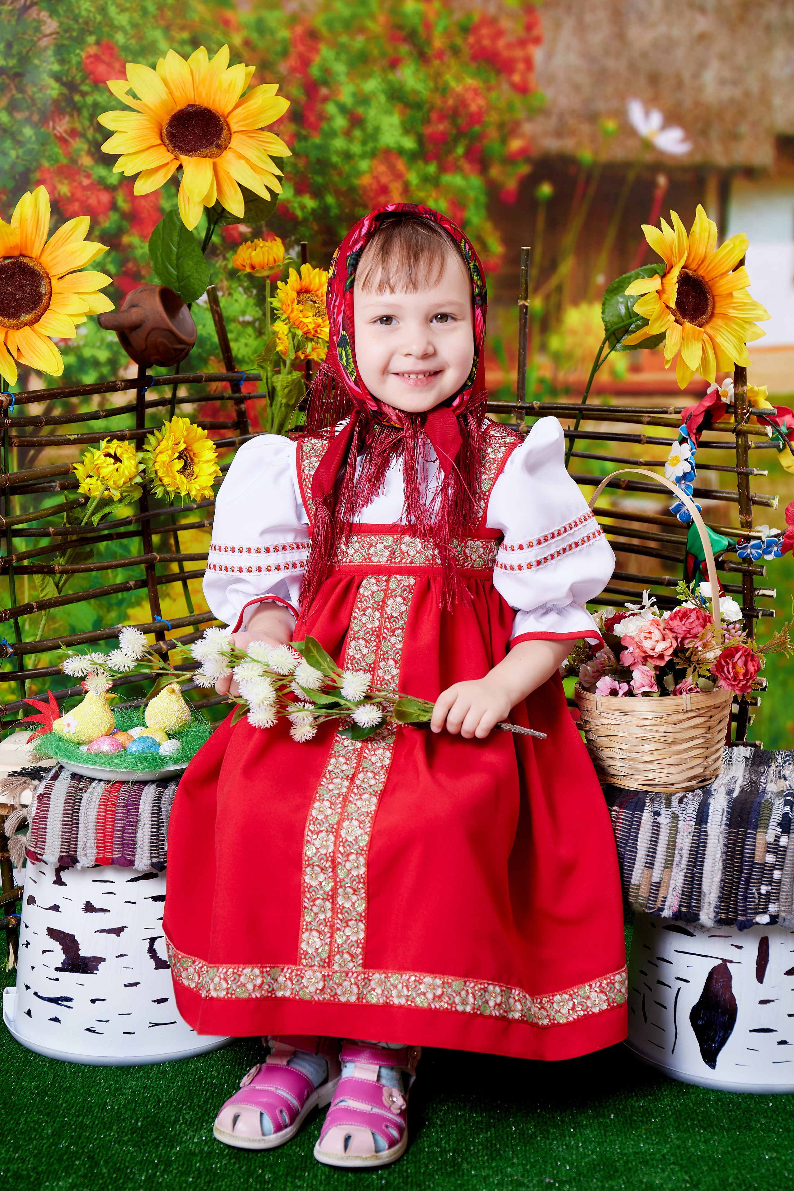 У дома. Детская выездная фотостудия