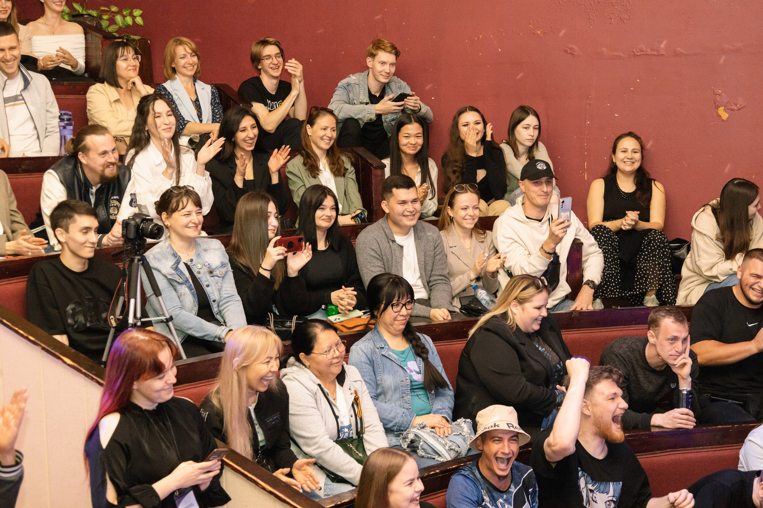 Лига Импровизаций Юг | ¼ финала. Фотограф твоих воспоминаний | Алексей Алексеев