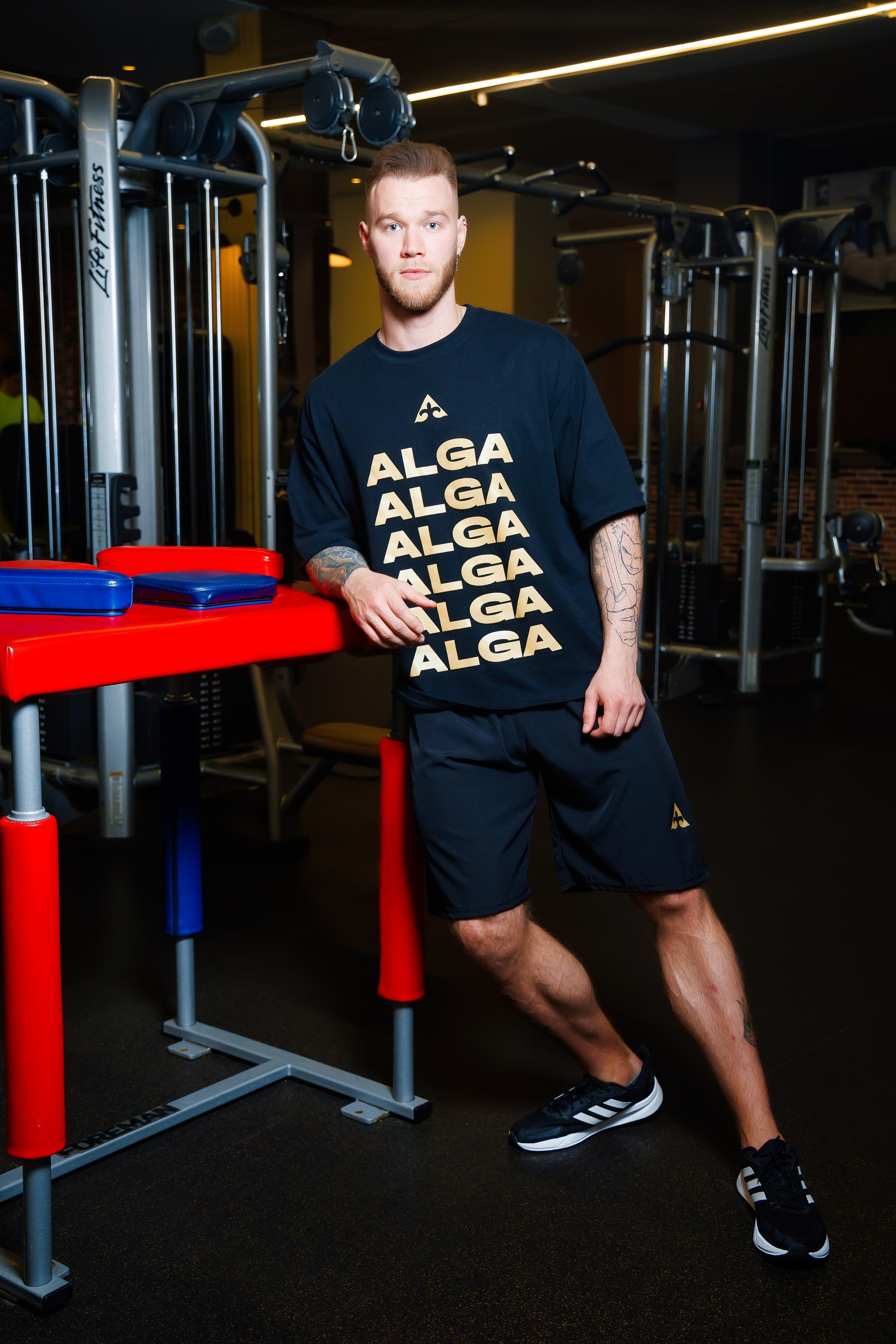 Спорт Зал Fitnespalace. Семейный и Свадебный фотограф в Астане Александр Астапов