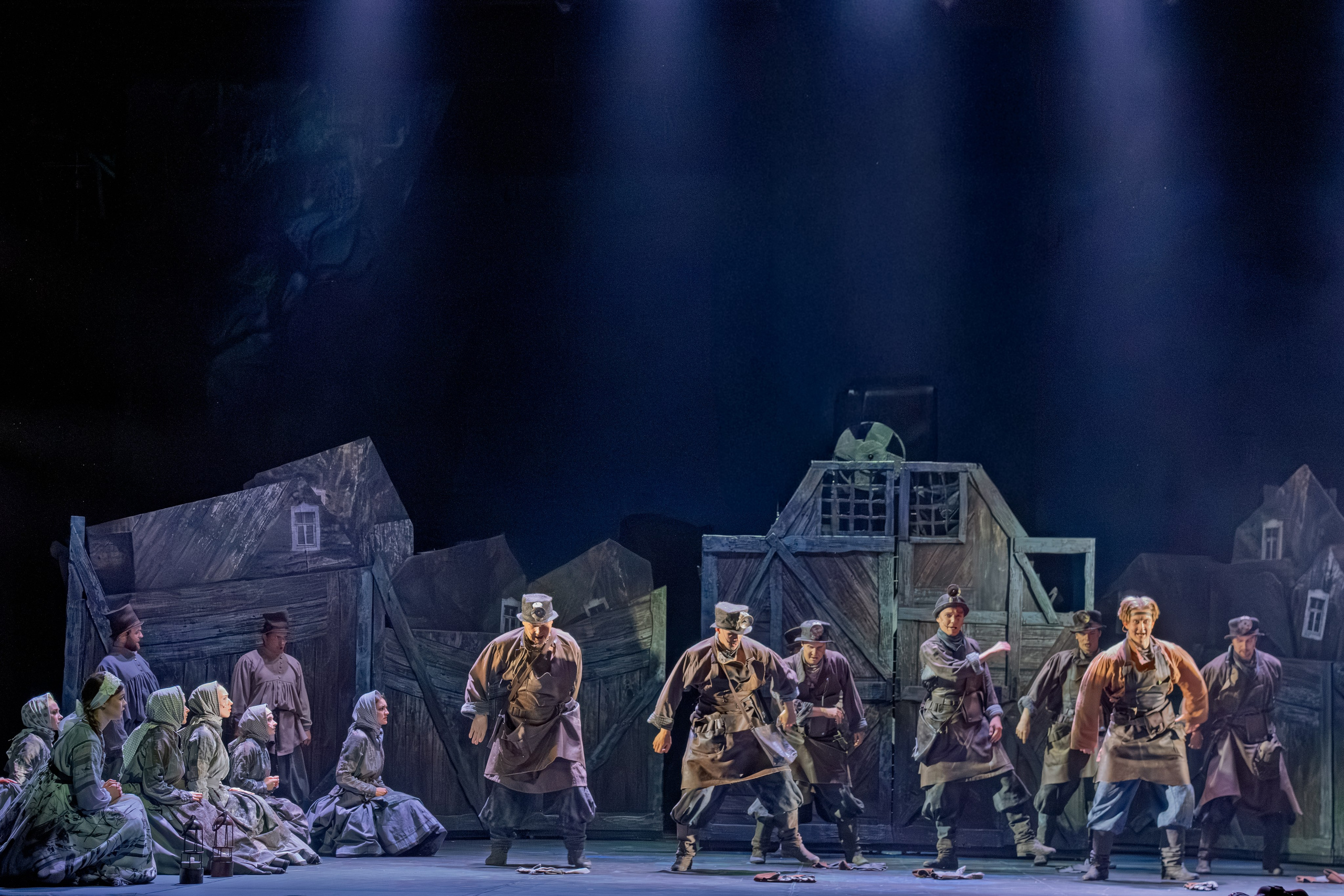 Театр Терезы Дуровой: Малахитовая Шкатулка. Сайт фотографа Сергея Абрамова