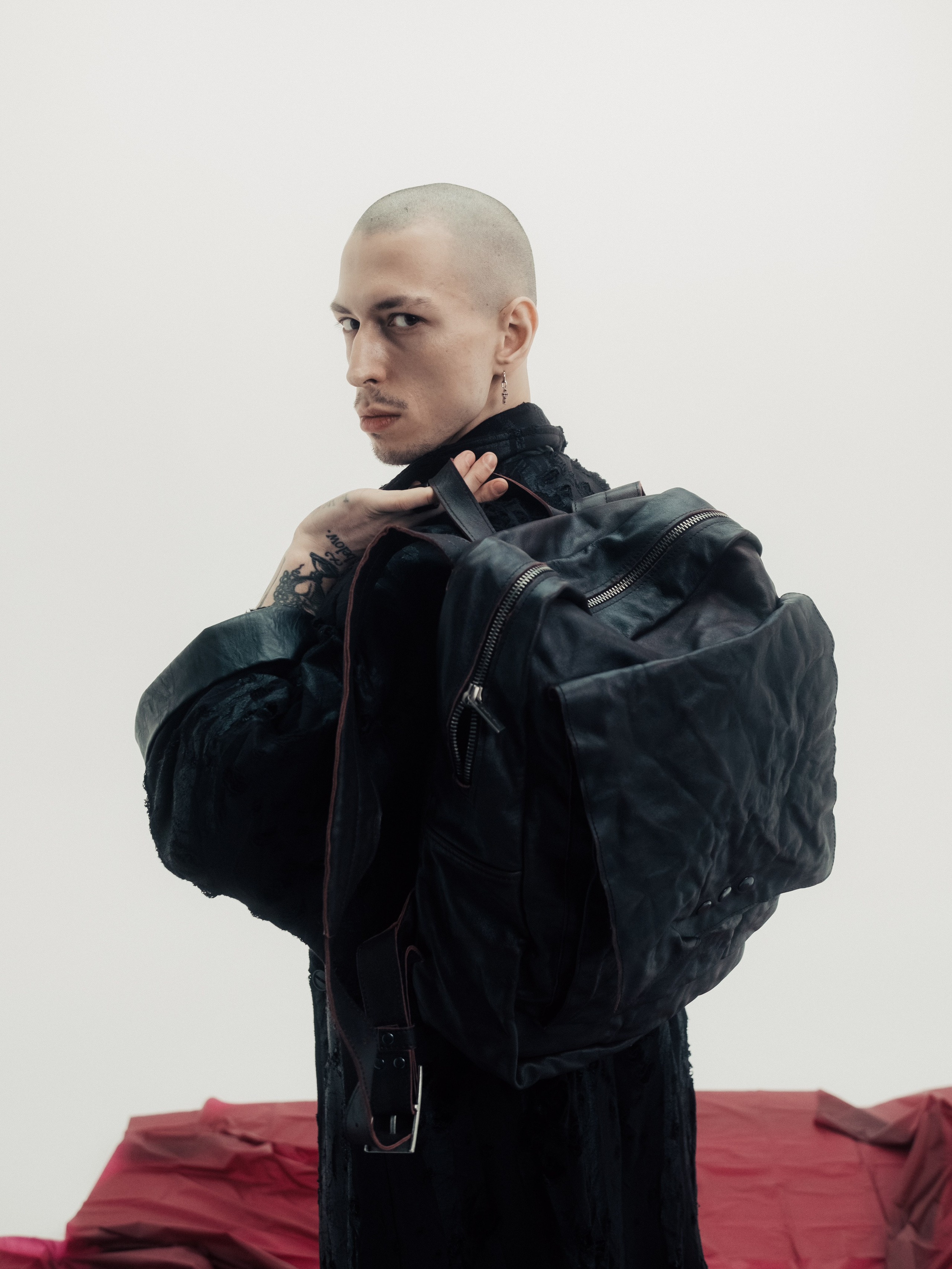 JULIA FOM. Репортажный и портретный фотограф в Москве Илья Спиридонов