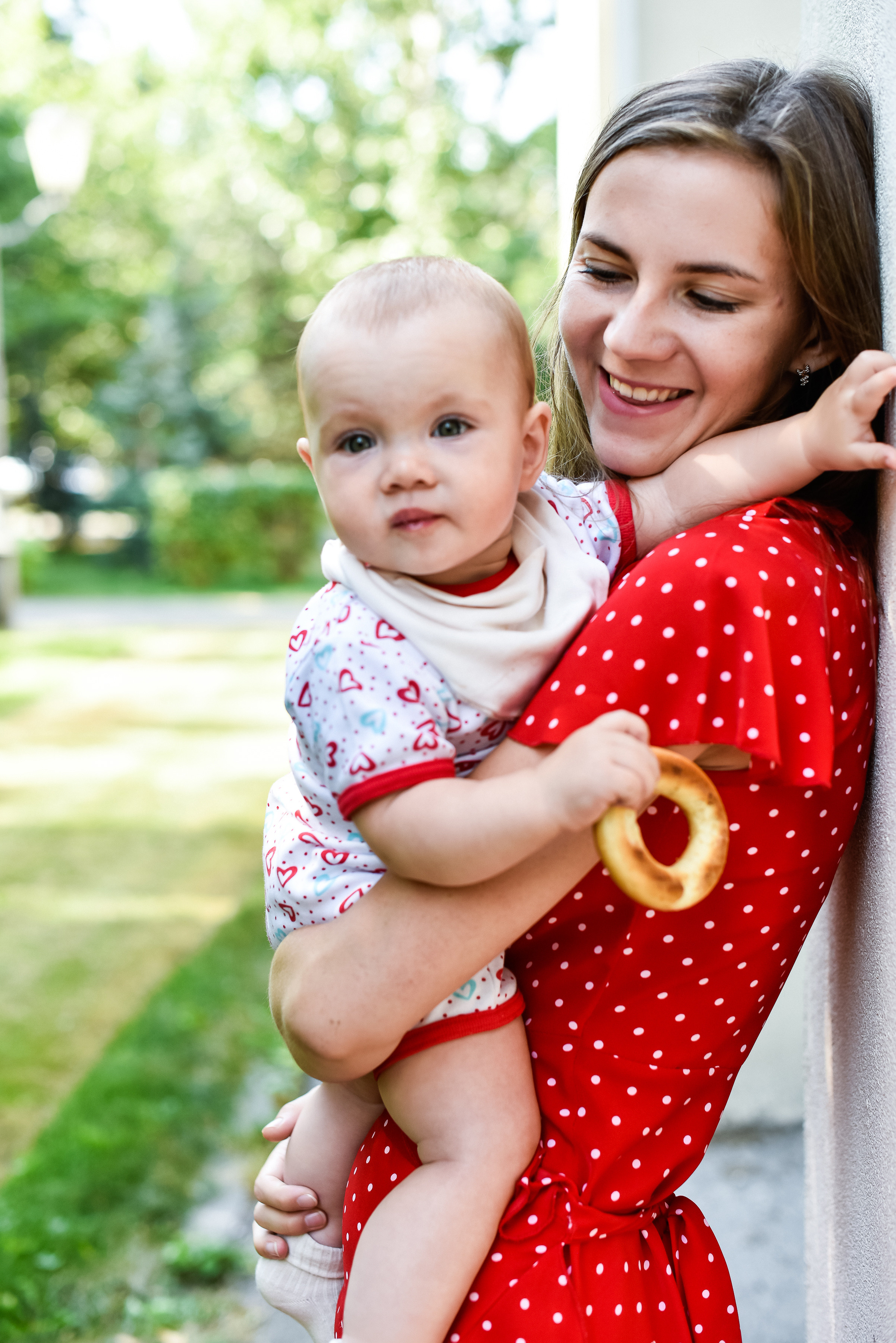 ЛЮба, Оля и маленькие проказницы))))