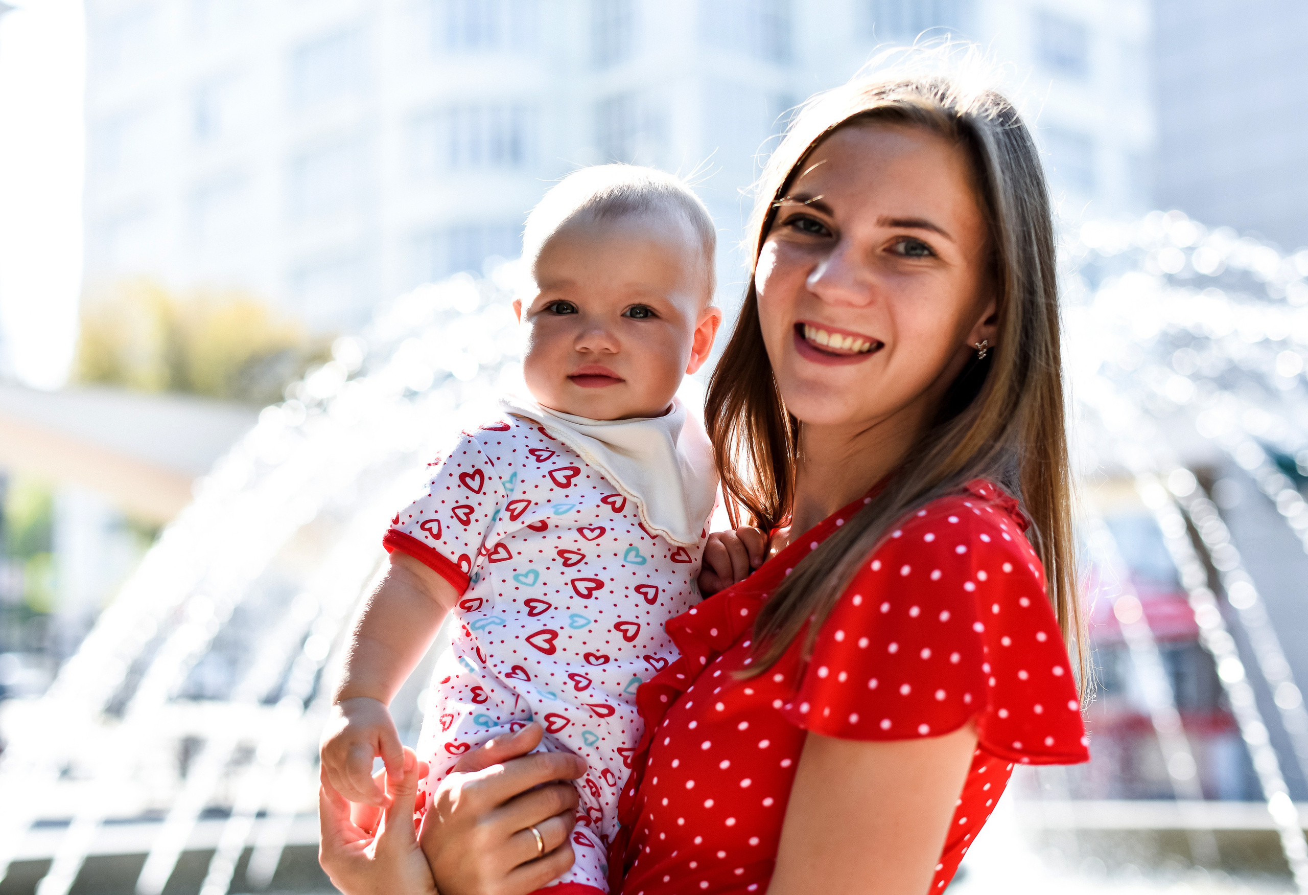 ЛЮба, Оля и маленькие проказницы))))