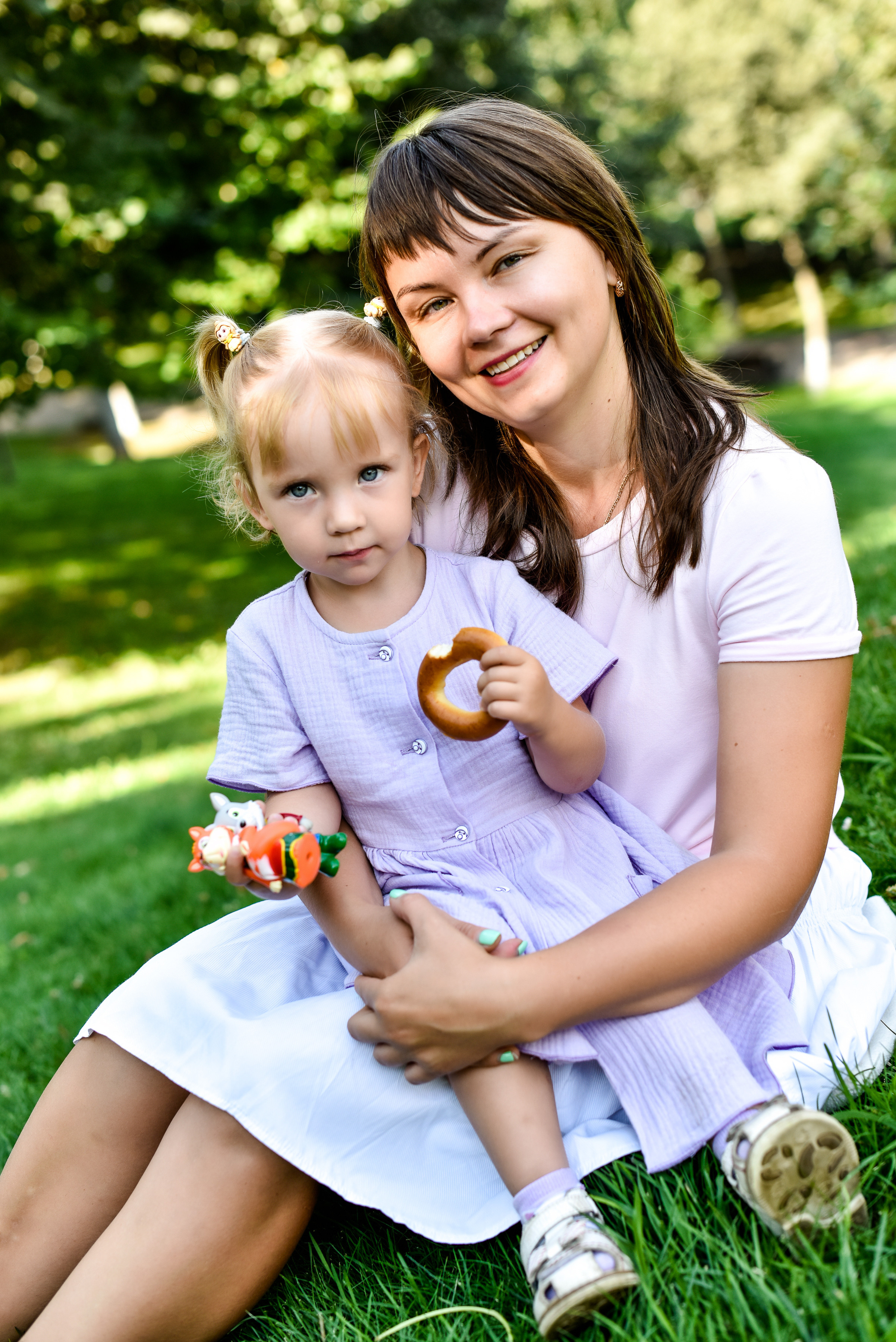 ЛЮба, Оля и маленькие проказницы))))