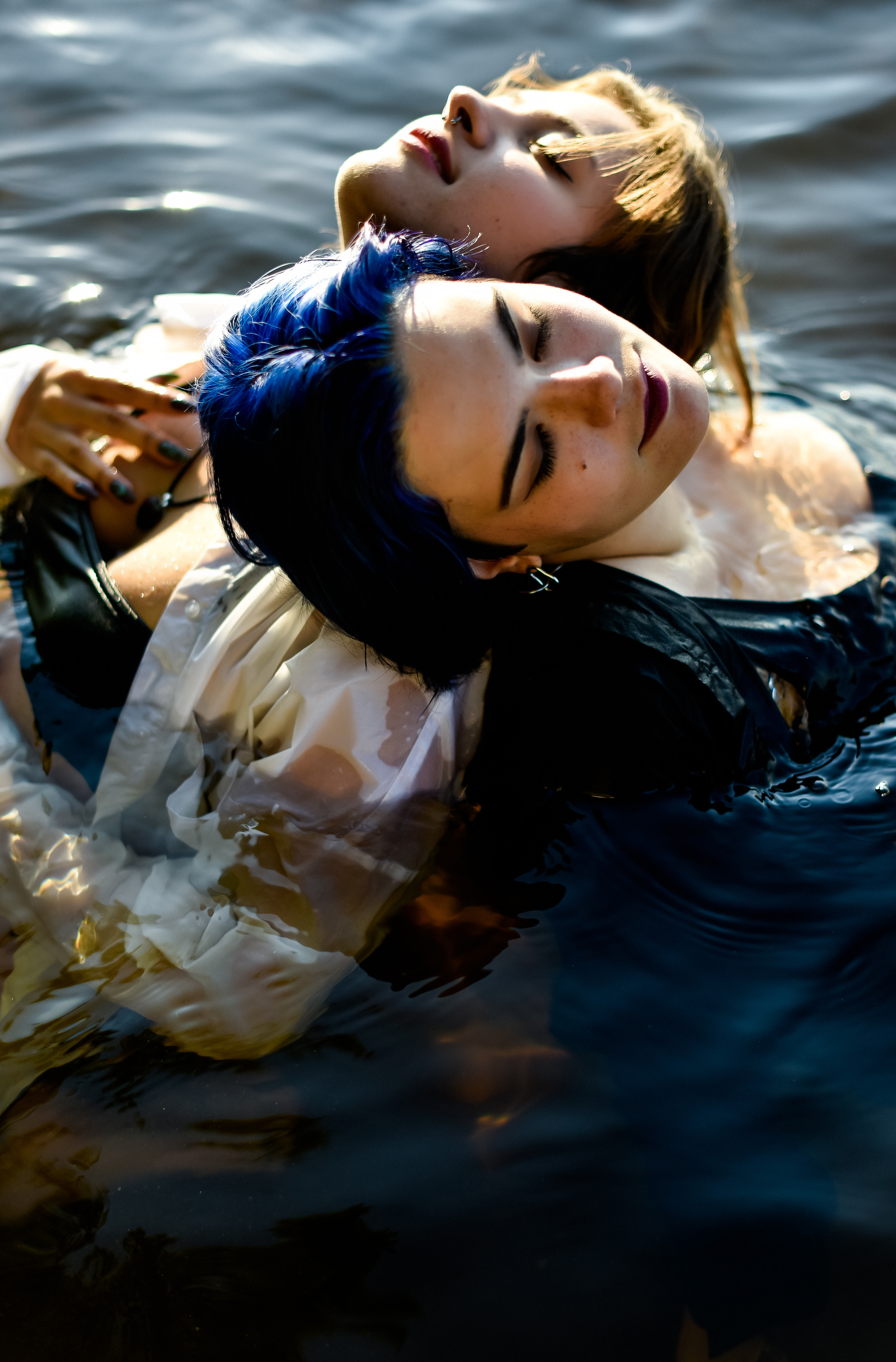 Русалки Аня и Настя