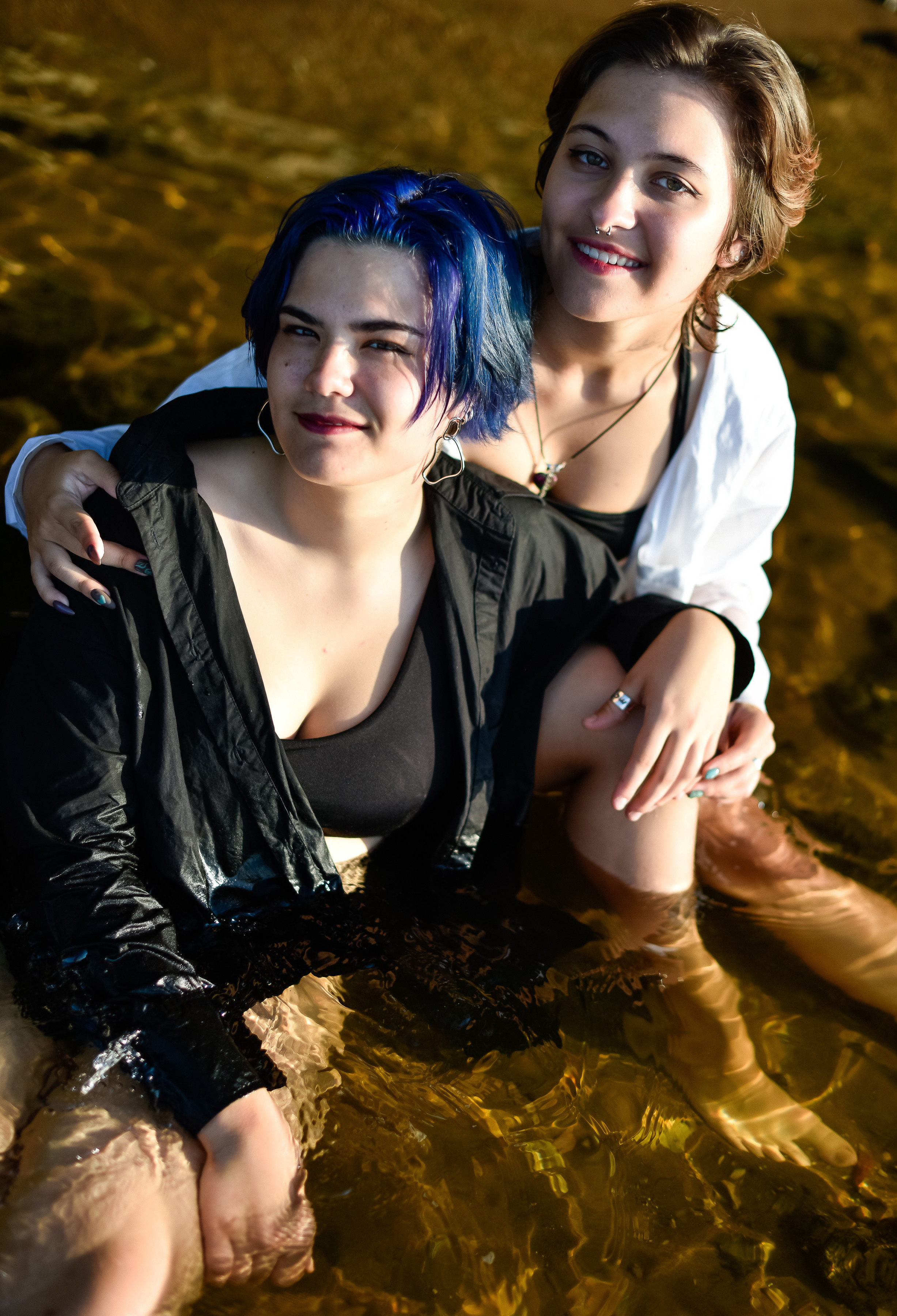 Русалки Аня и Настя