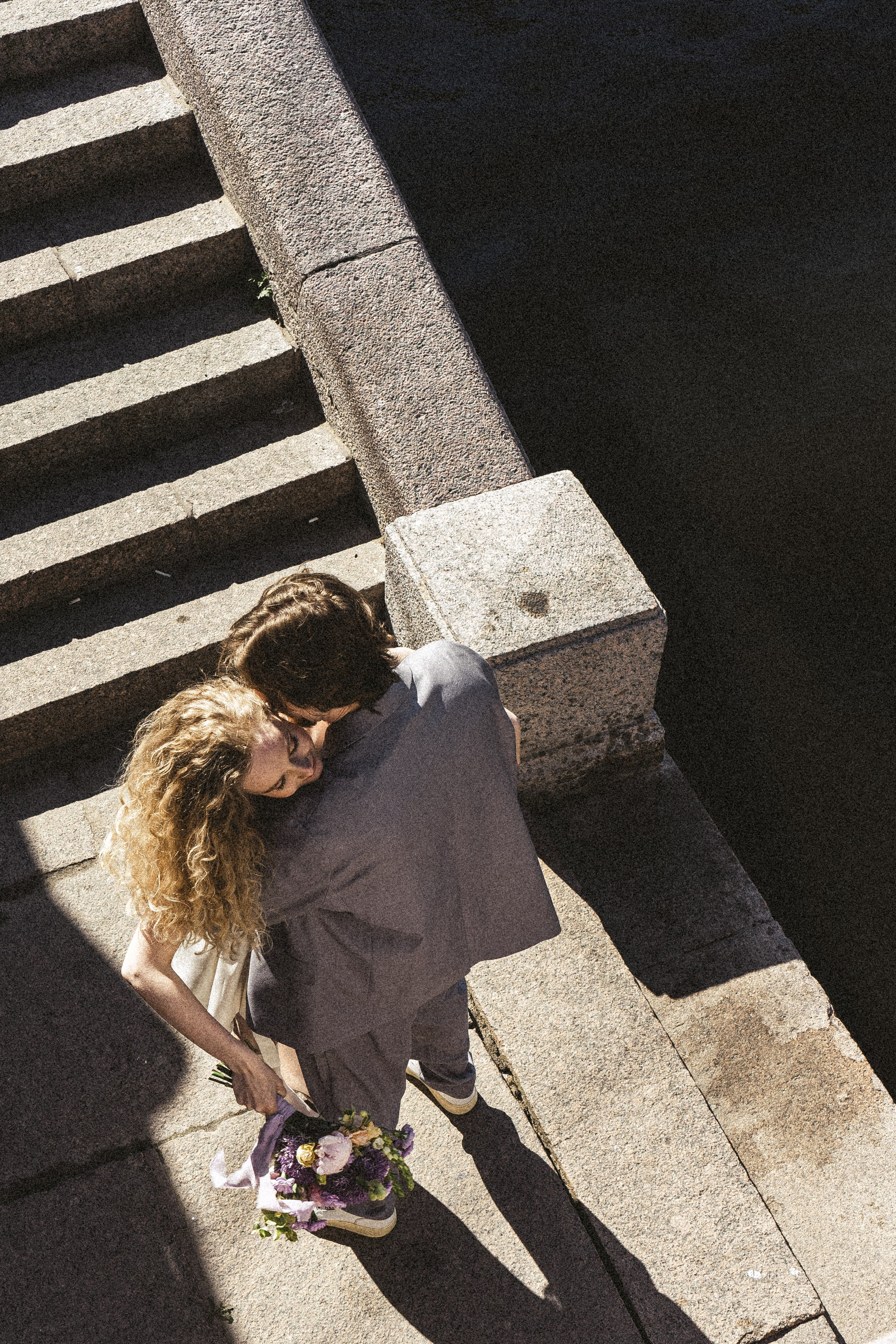 СВАДЕБНАЯ ПРОГУЛКА ПО ПЕТРОГРАДКЕ ВЕСНОЙ. СВАДЕБНАЯ ФОТОСЕССИИЯ НА ПЕТРОГРАДКЕ. Профессиональный фотограф, Санкт-Петербург — Виктория Богомолова