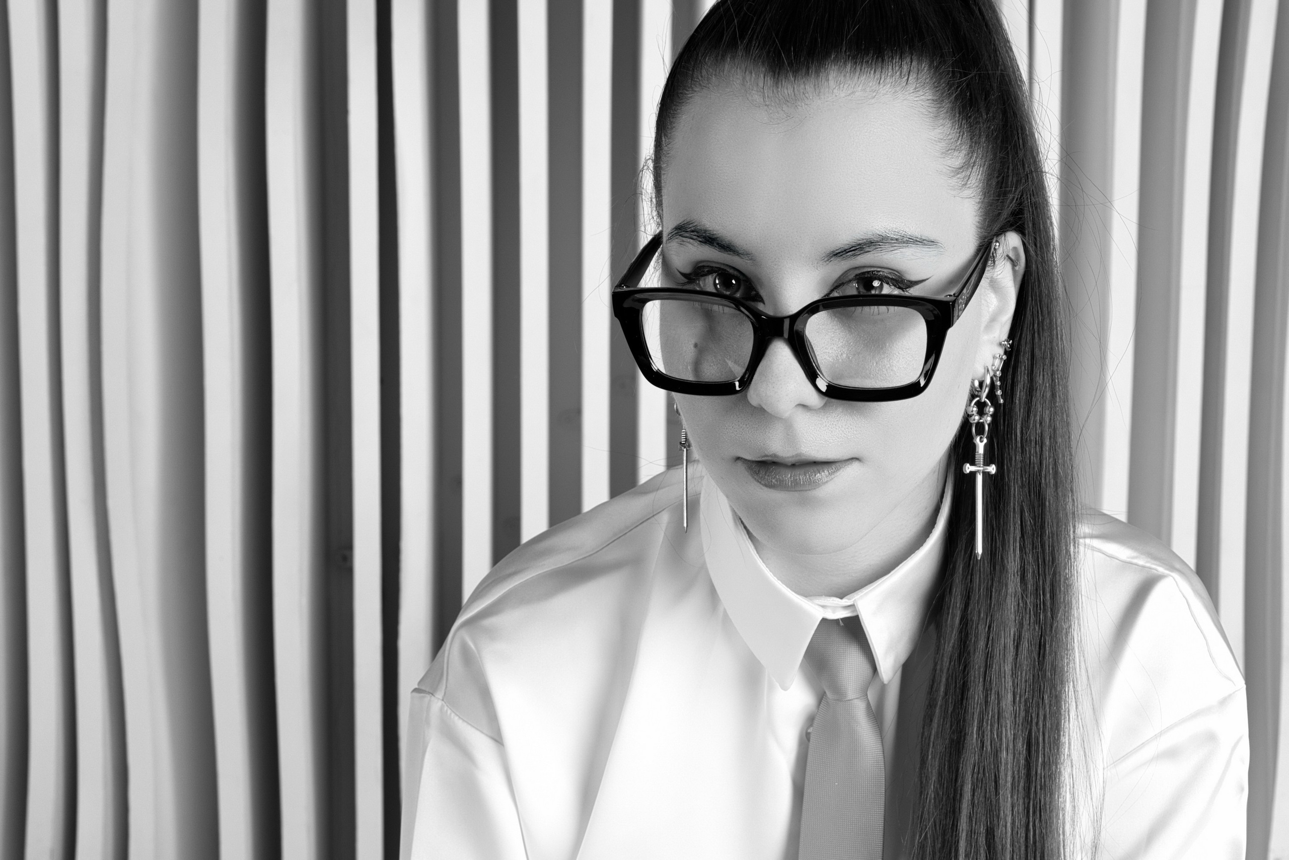 Даша. Офисная студийная фотосессия