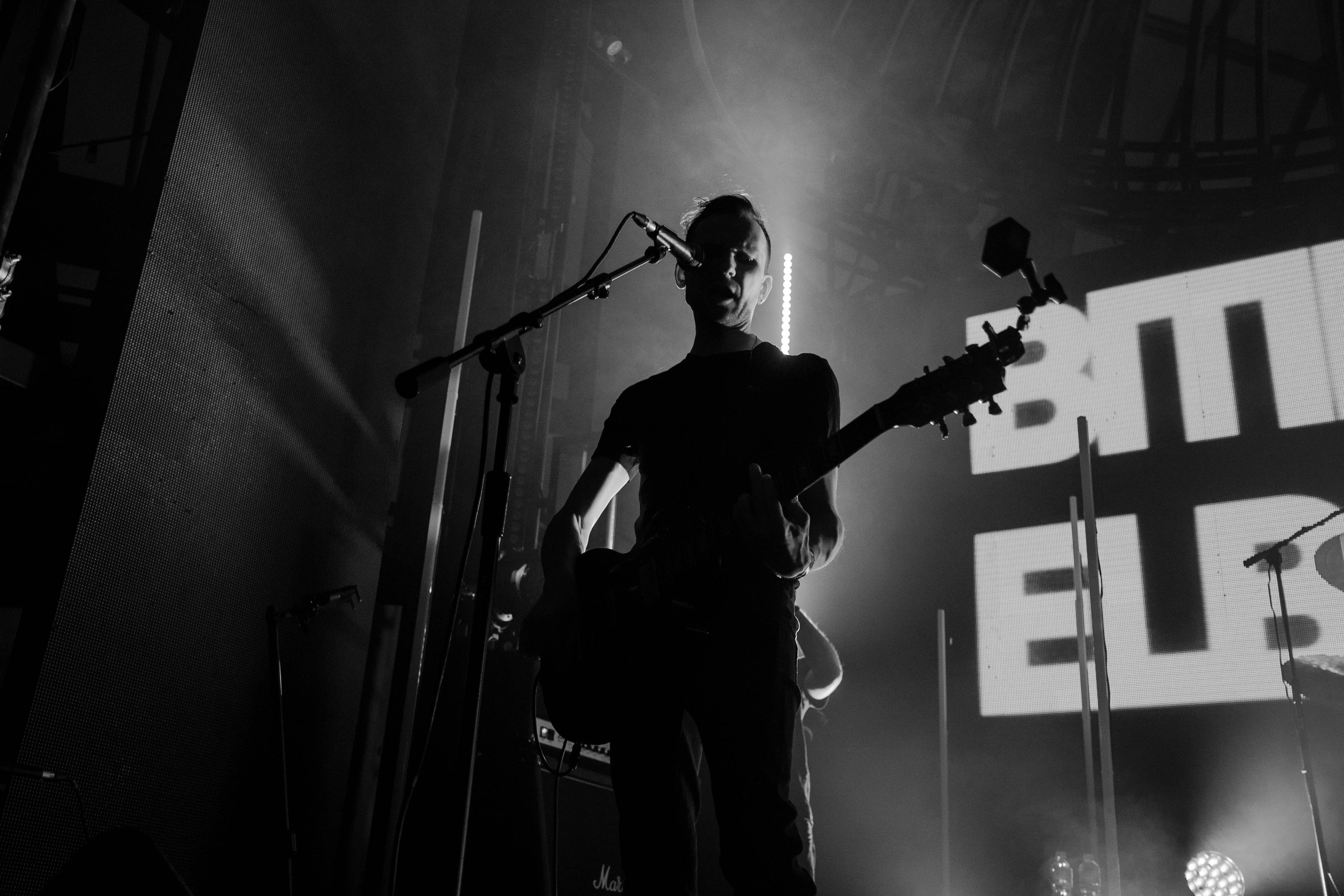 Biting Elbows. Фотограф для музыкантов, фотограф на концерт, концертный фотограф, съемка концерта, бэкстейдж фотограф