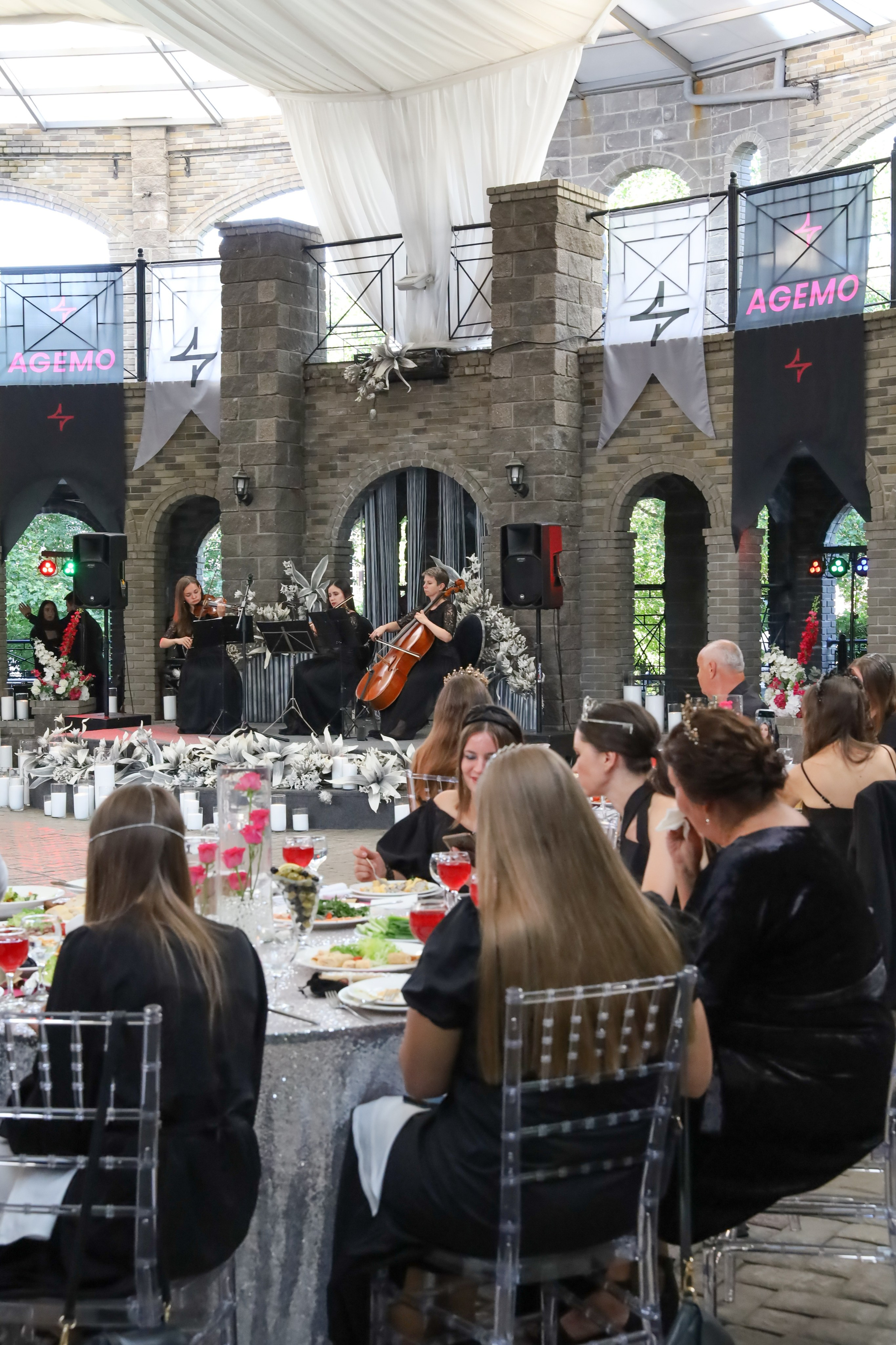 ВЕЧЕРИНКА АКАДЕМИИ AGEMO. Фотограф мероприятий Ирина Каширина