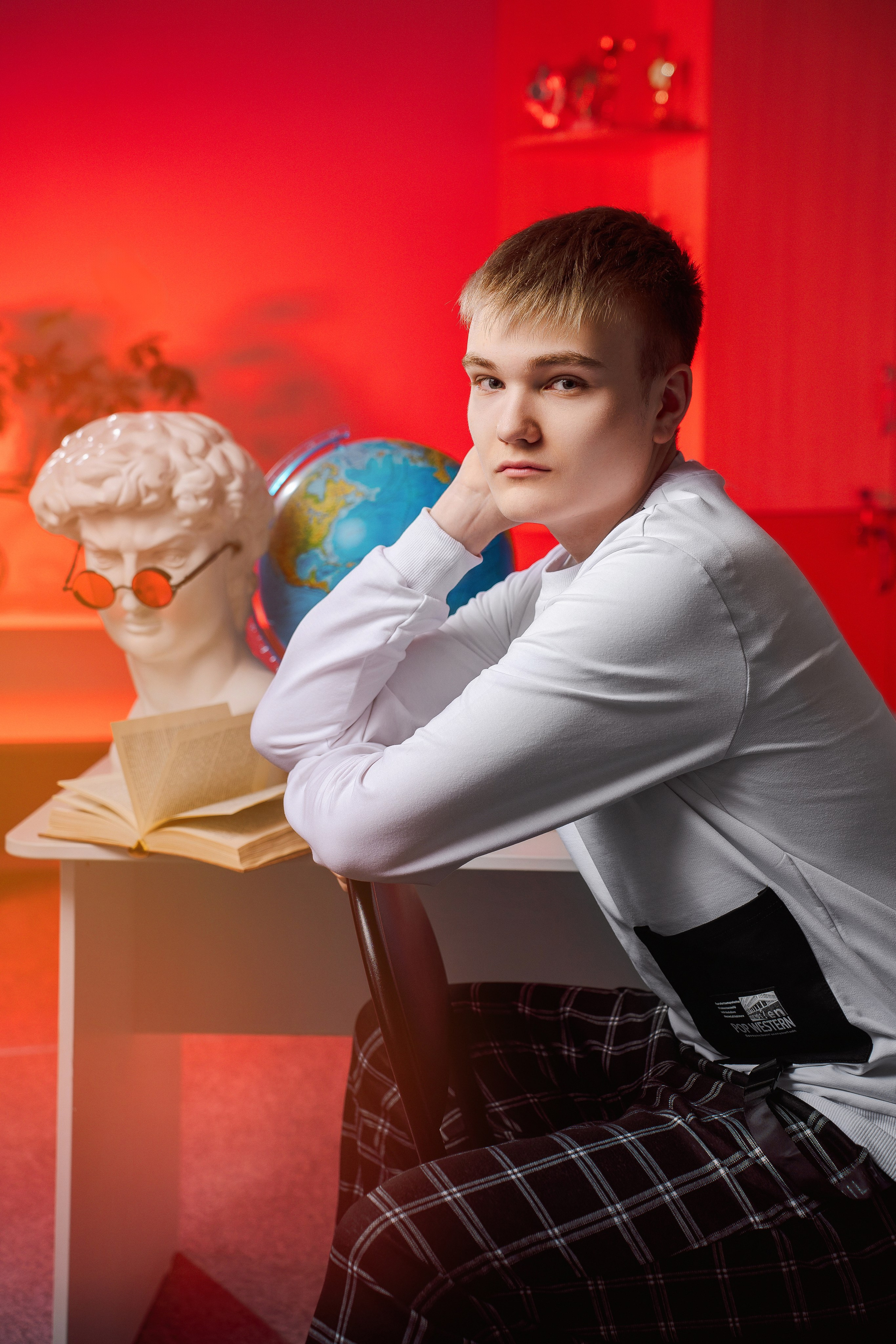 Фотосъёмка 9-11 класс. Выпускные альбомы в Томской области. Видеосъёмка на выпускной