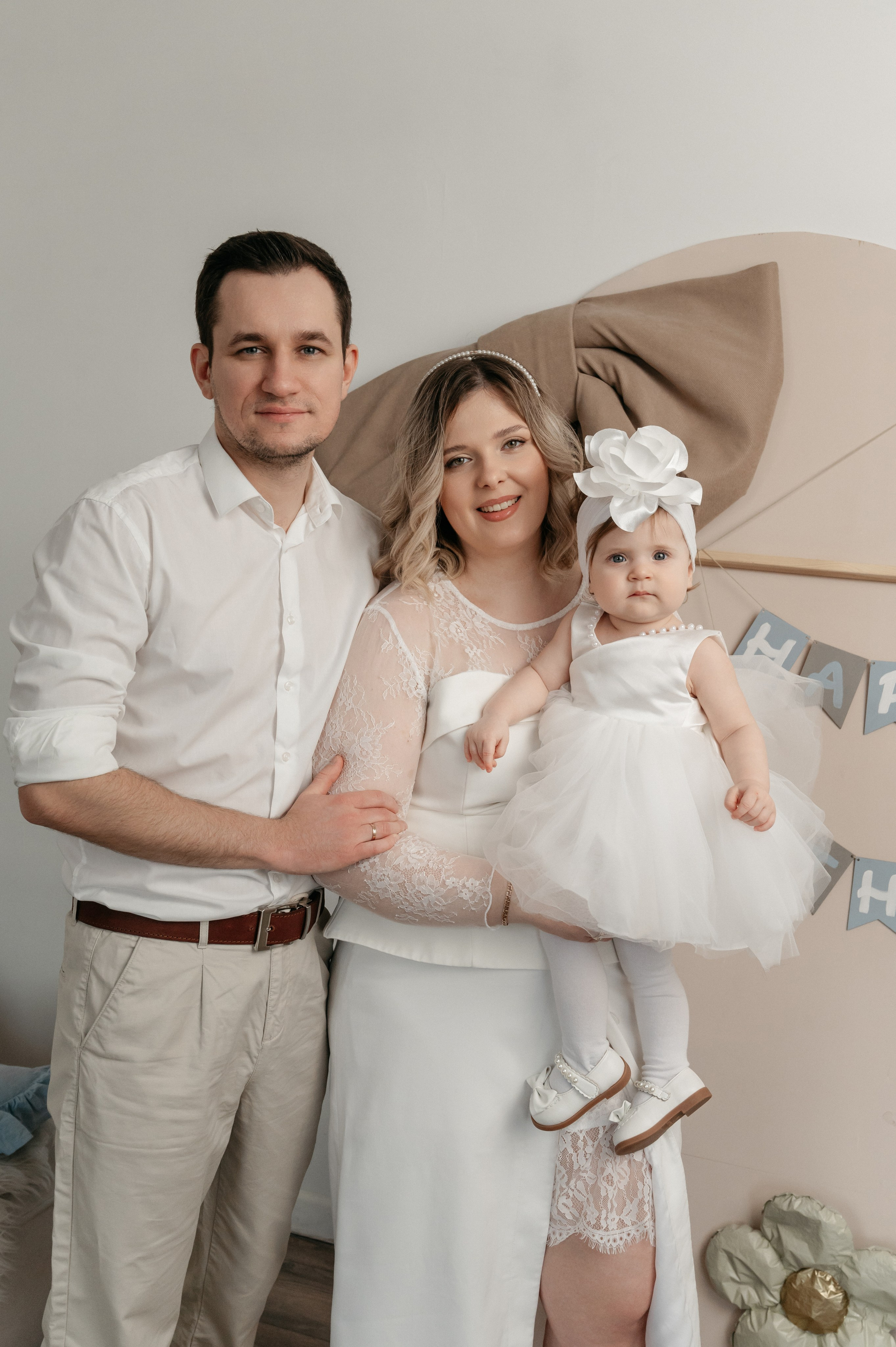 Годовасие малышки Киры в студии. Свадебный фотограф Мария Строгонова