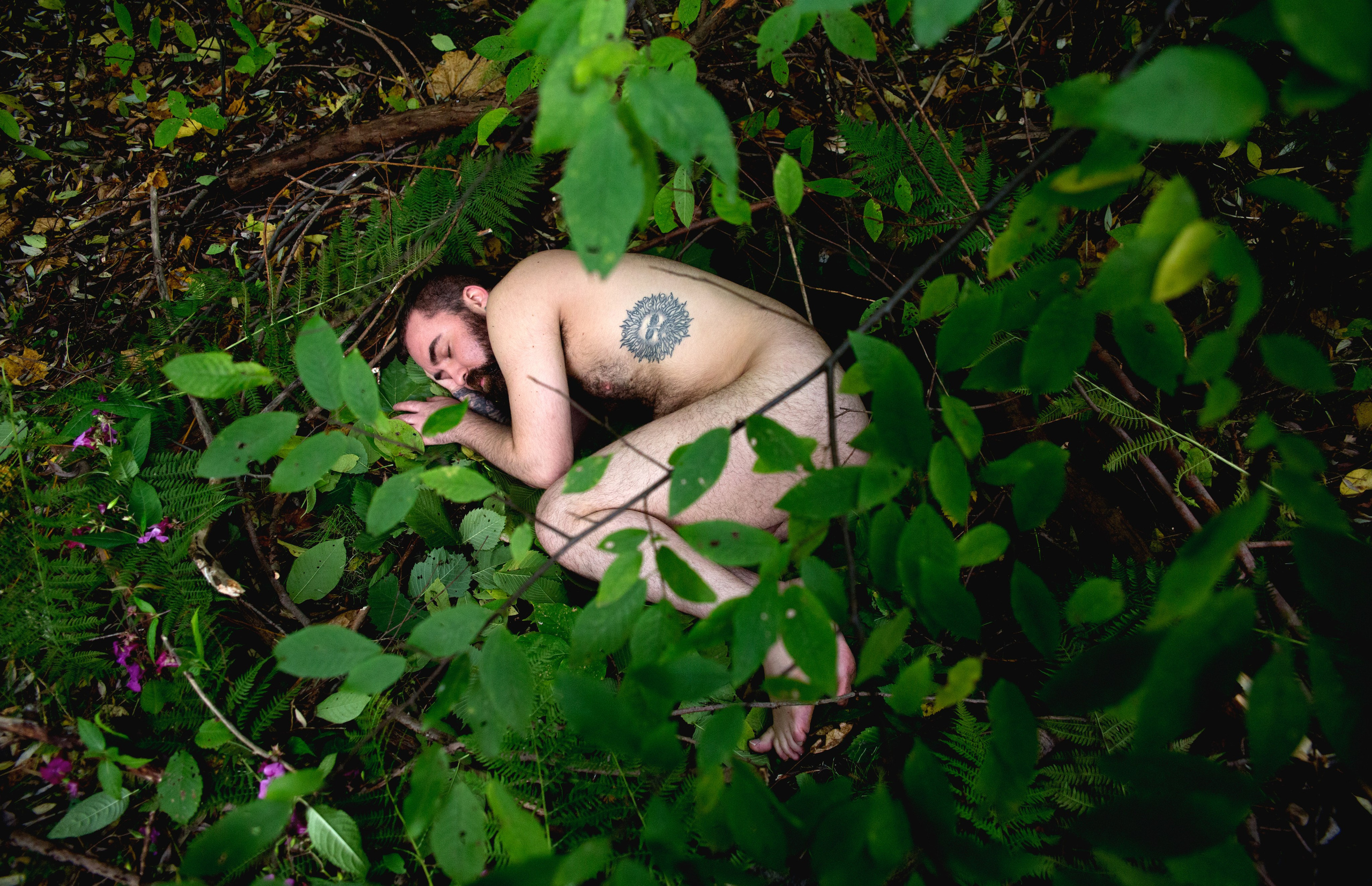 MEN. Neumann’s moon