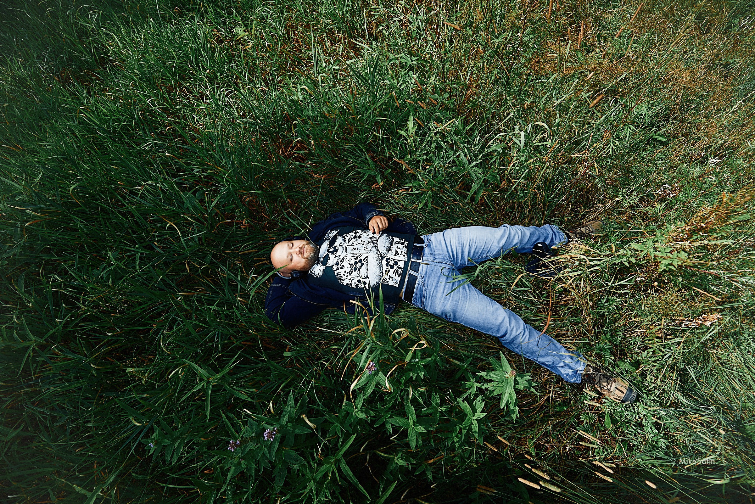 Мужская фотосессия на природе в Сургуте — профессиональная фотография для мужчин