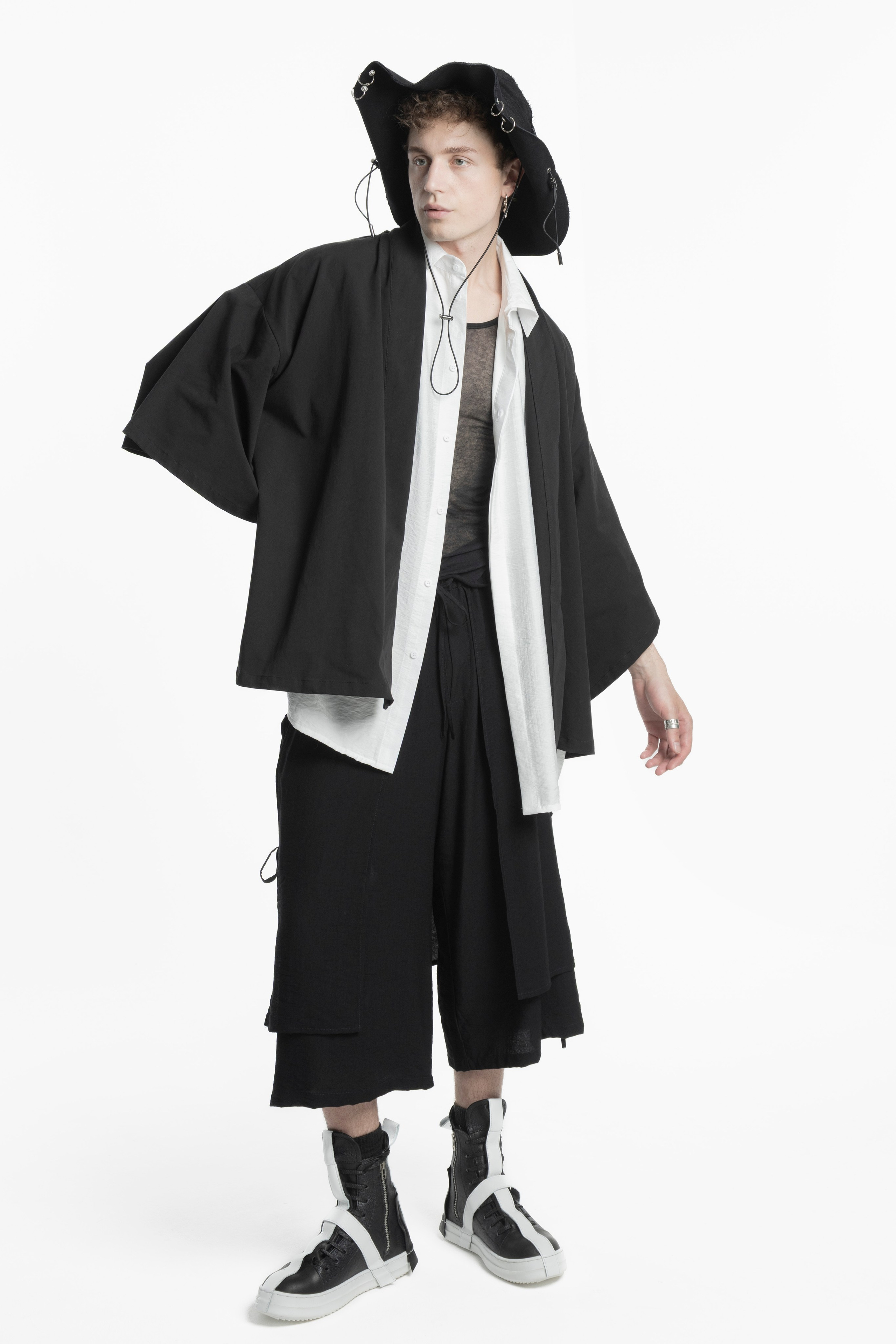 Bat Norton content. Фотограф для брендов Любовь Батина (Спб/Мск)