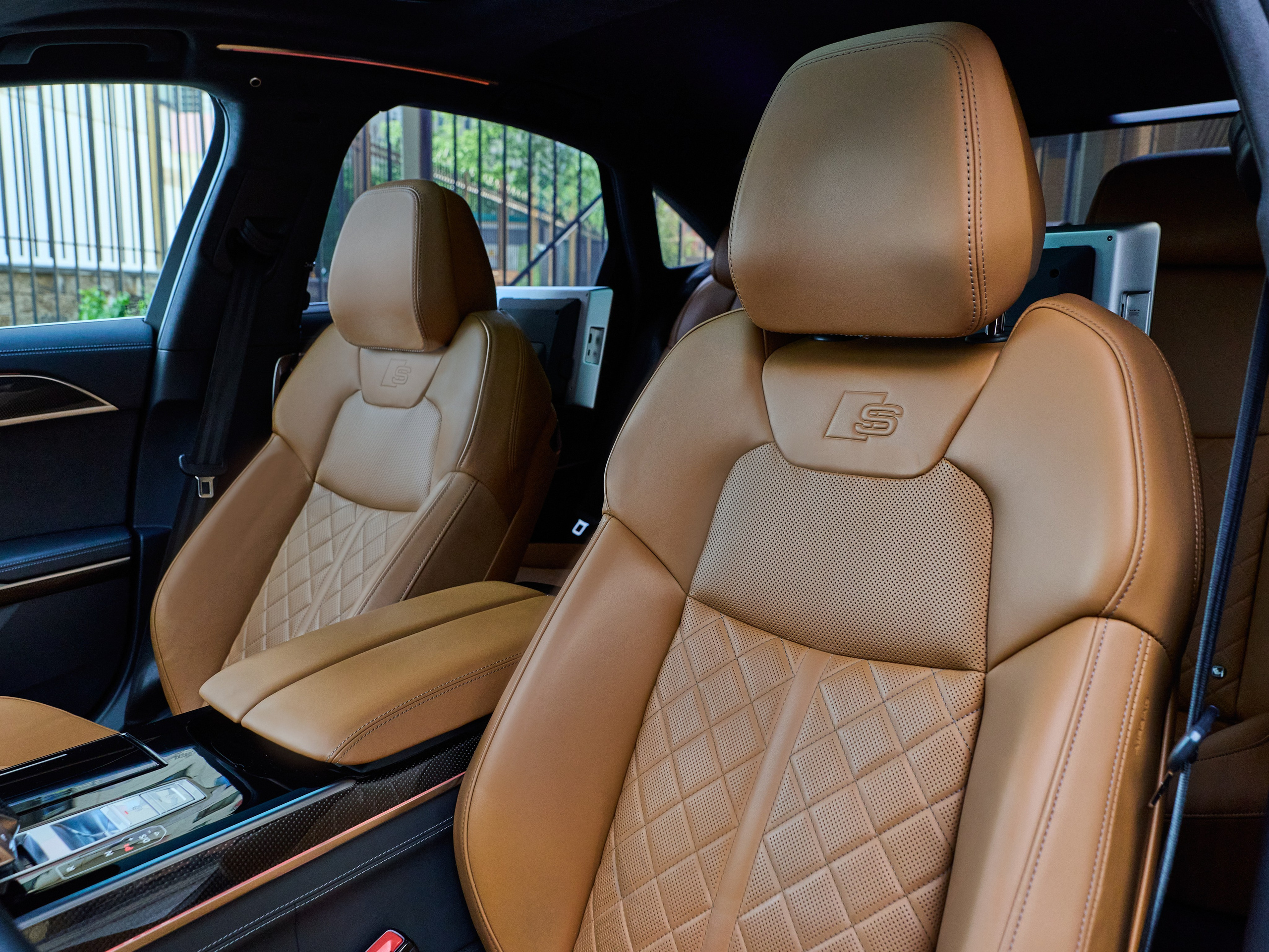 Audi S8. IDeAI studio