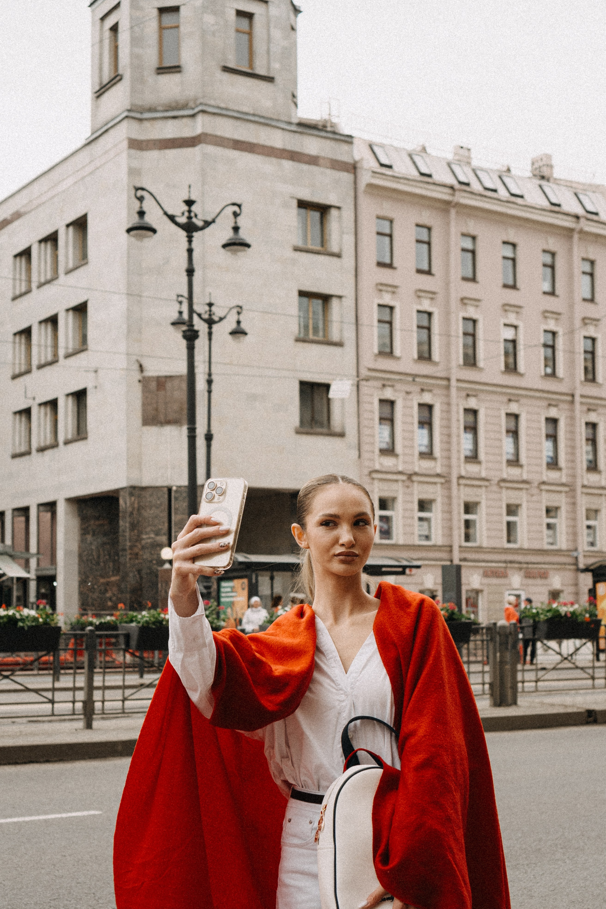 МЫ ГУЛЯЛИ ПРО КРЫШАМ ПИТЕРА. Профессиональный фотограф, Санкт-Петербург — Виктория Богомолова