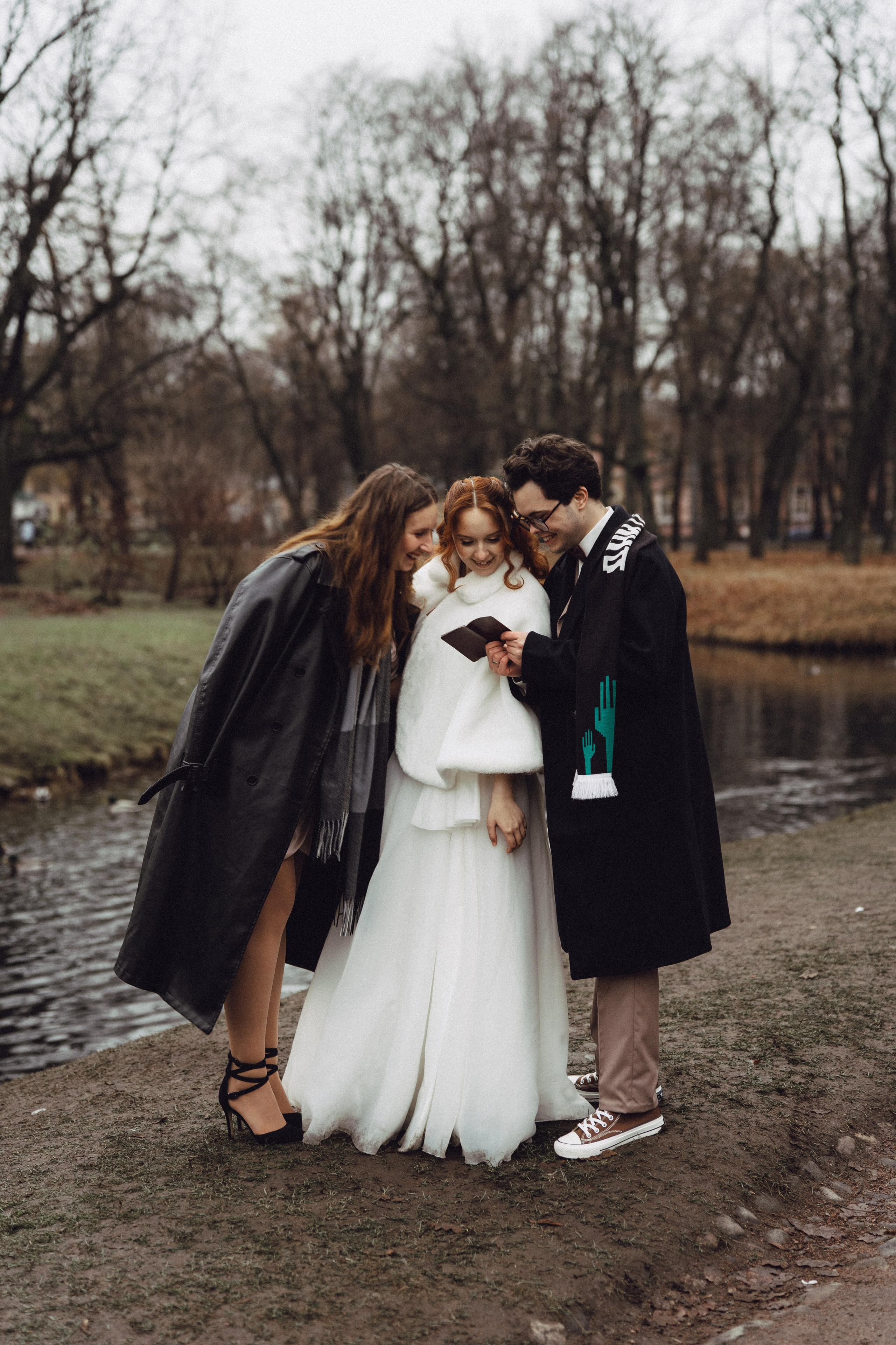 СВАДЕБНАЯ СЬЕМКА ВО ВТОРОМ ДВОРЦЕ С ГОСТЯМИ И ПРОГУЛКА В ТАВРИЧЕСКОМ САДУ. Профессиональный фотограф, Санкт-Петербург — Виктория Богомолова