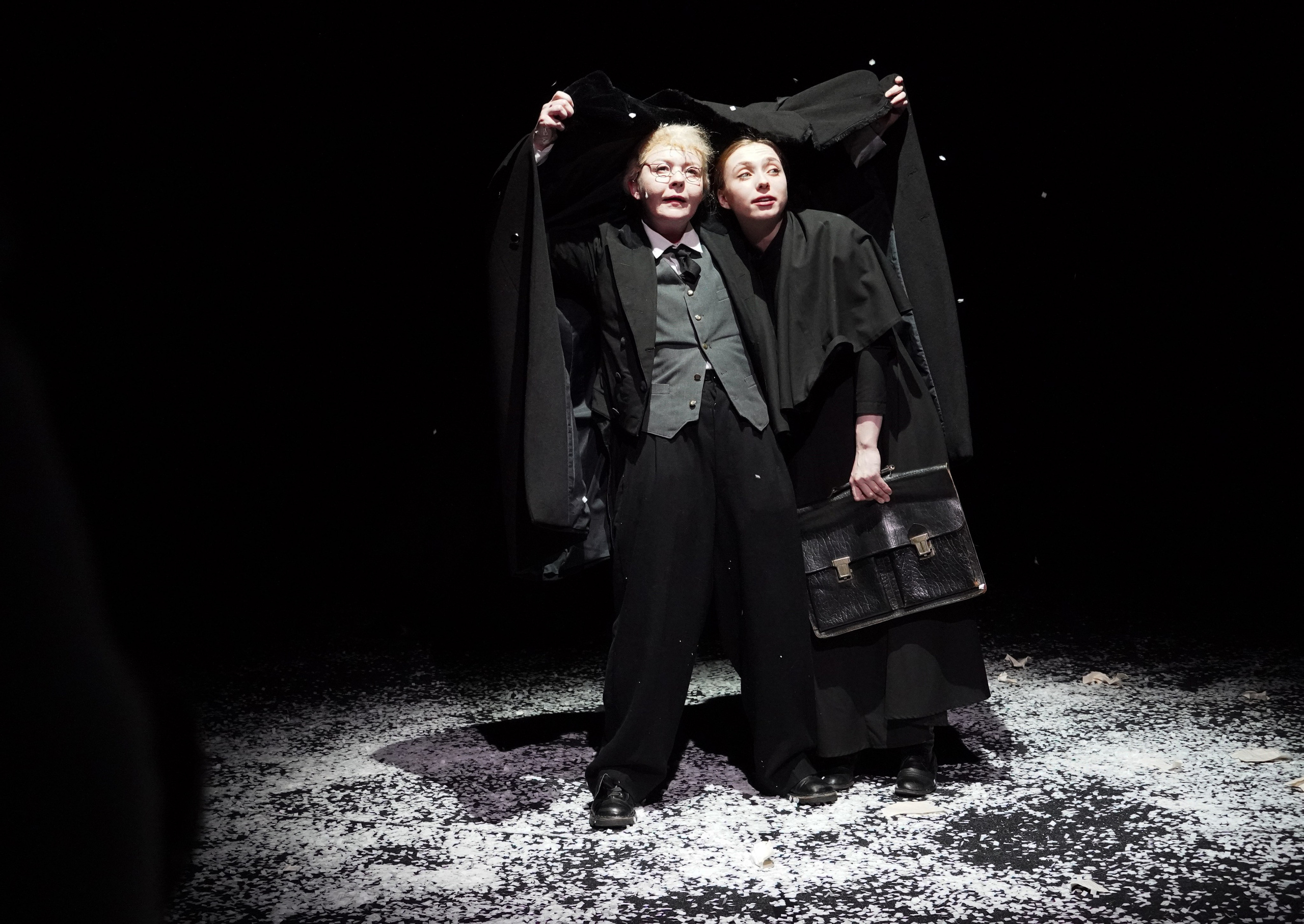 Спектакль «Метель, шинель в портфель». Фотохудожник Татьяна Бойцова
