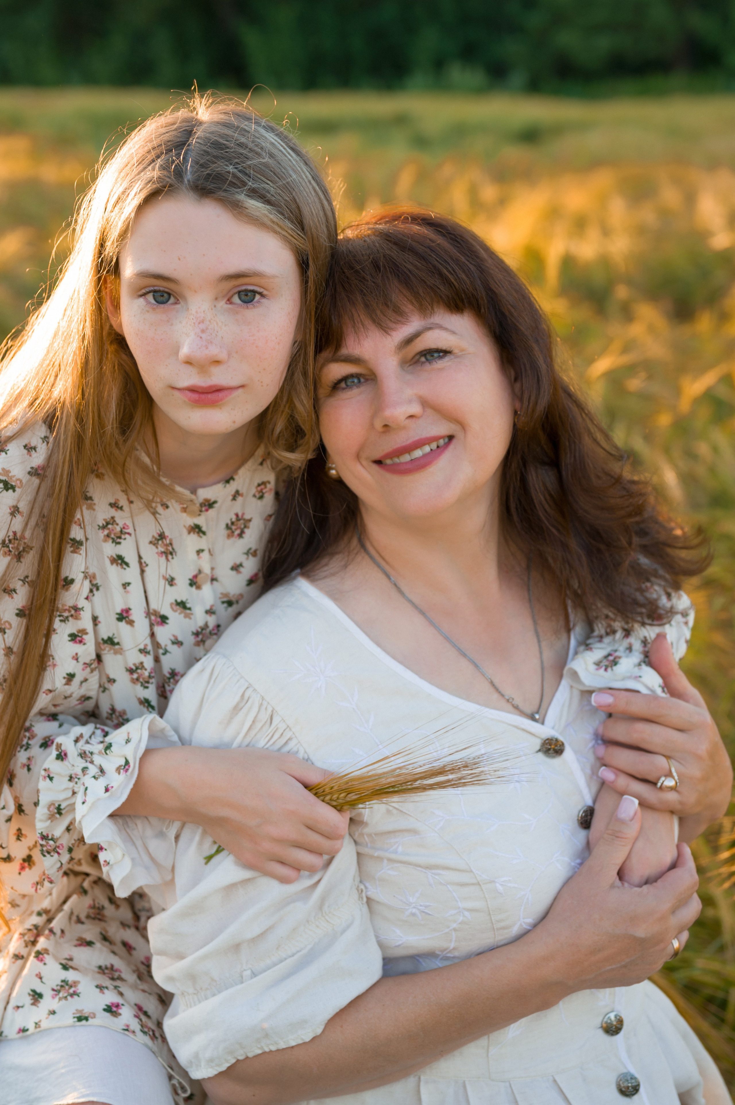 Фотосессия в поле (пшеница, рожь). Фотограф Юлия Кондратьева