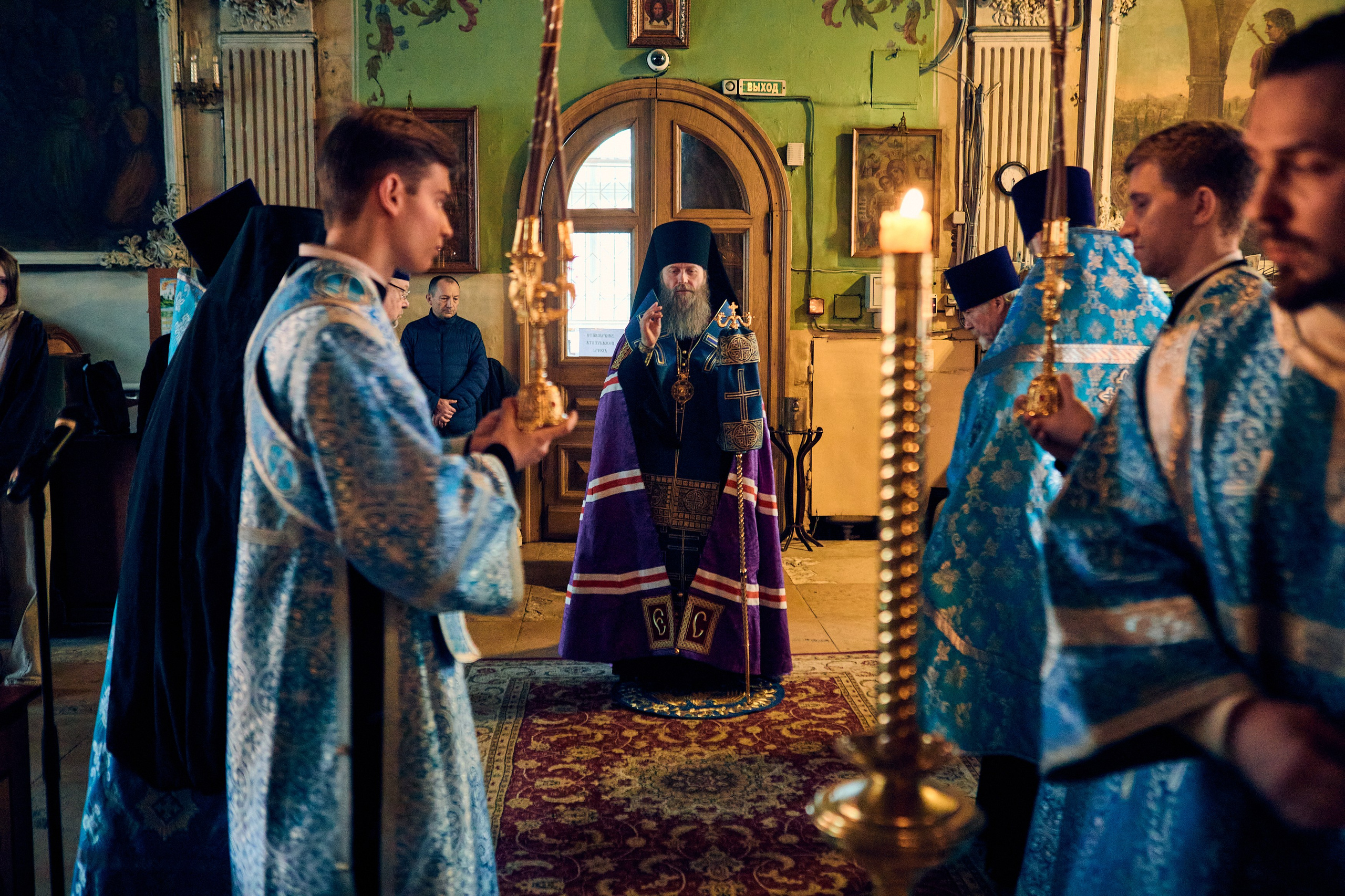 Всенощная на БЛАГОВЕЩЕНИЕ ПРЕСВЯТОЙ БОГОРОДИЦЫ. DMITRY MOISEENKO — фотограф, художник, топ-стилист