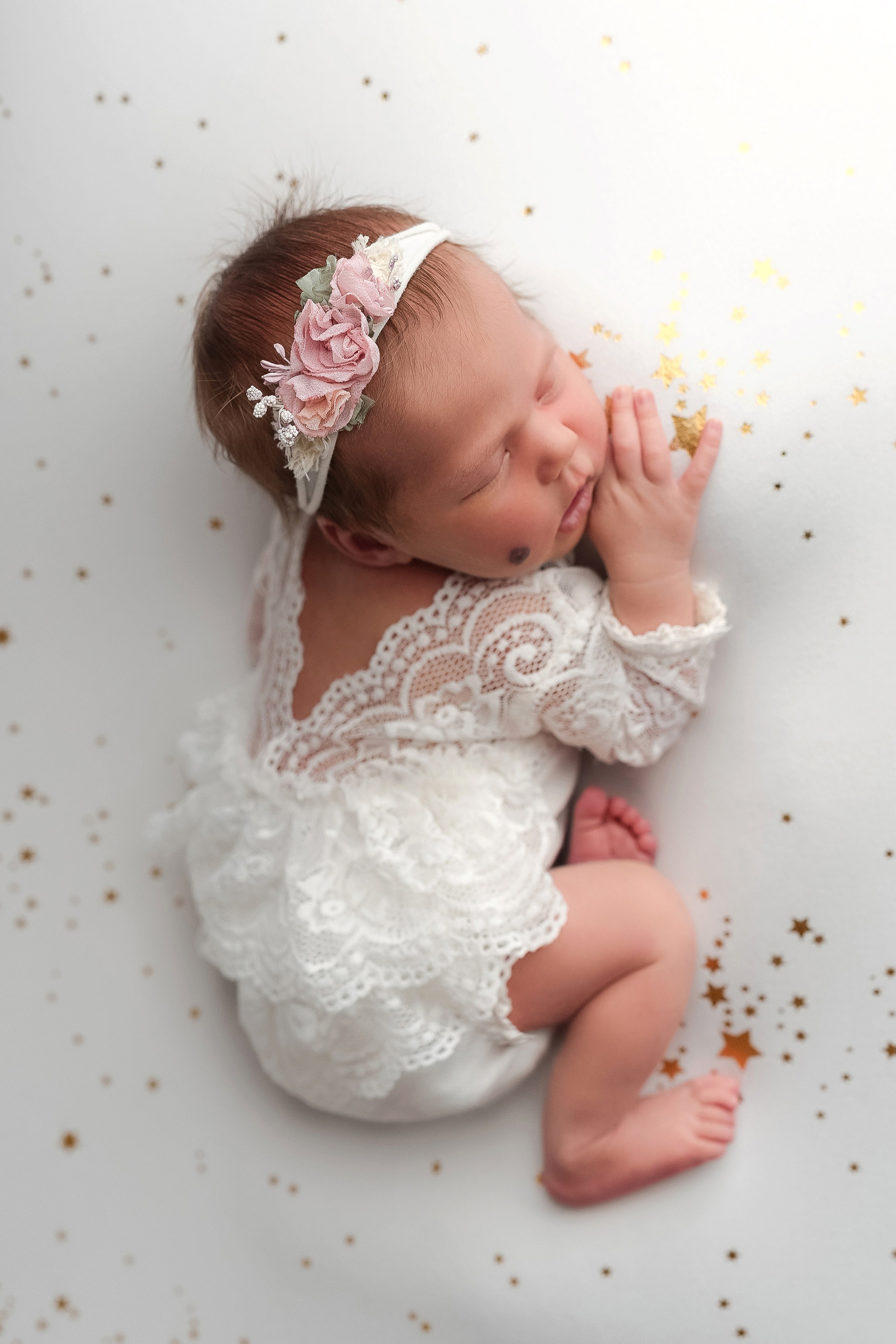 Newborn. Фотограф новорожденных и детский фотограф в Екатеринбурге Ксени