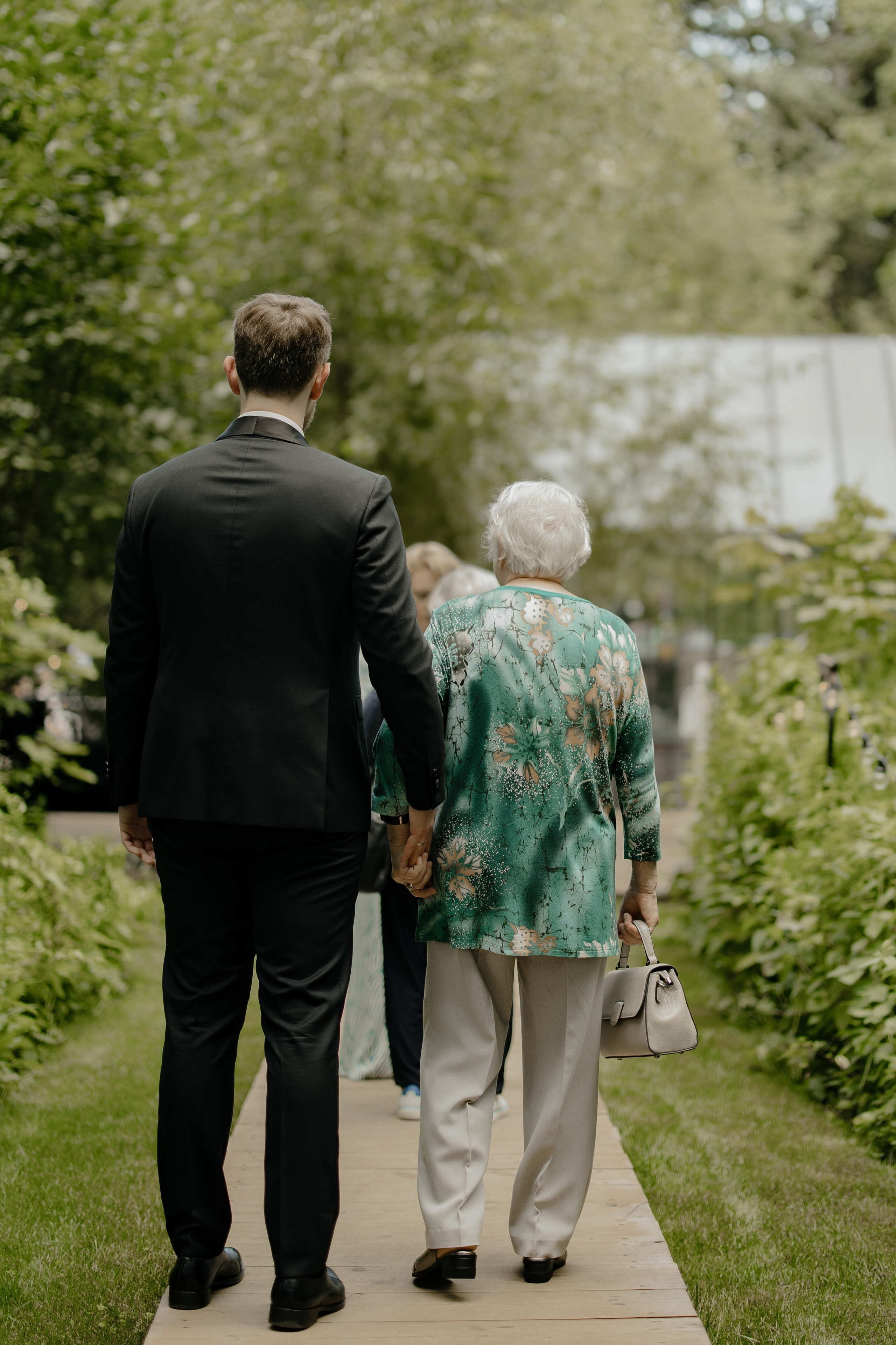 08.08.2024. RETOUCH-HOUSE