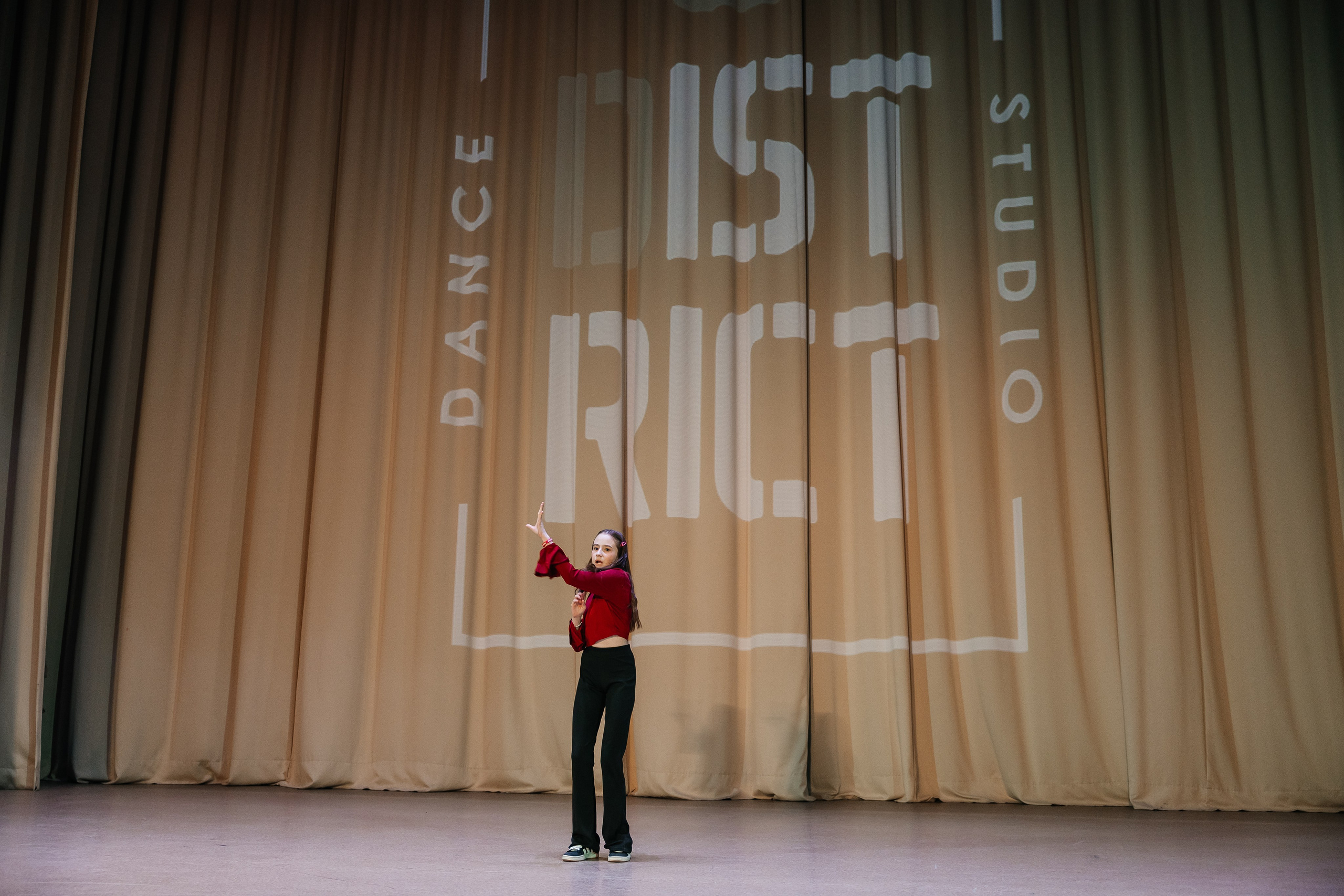 Дистрикт. Отчетный концерт. Свадебный и Семейный фотограф г. Ижевск Гульназ Солдатова. Гульназ фото