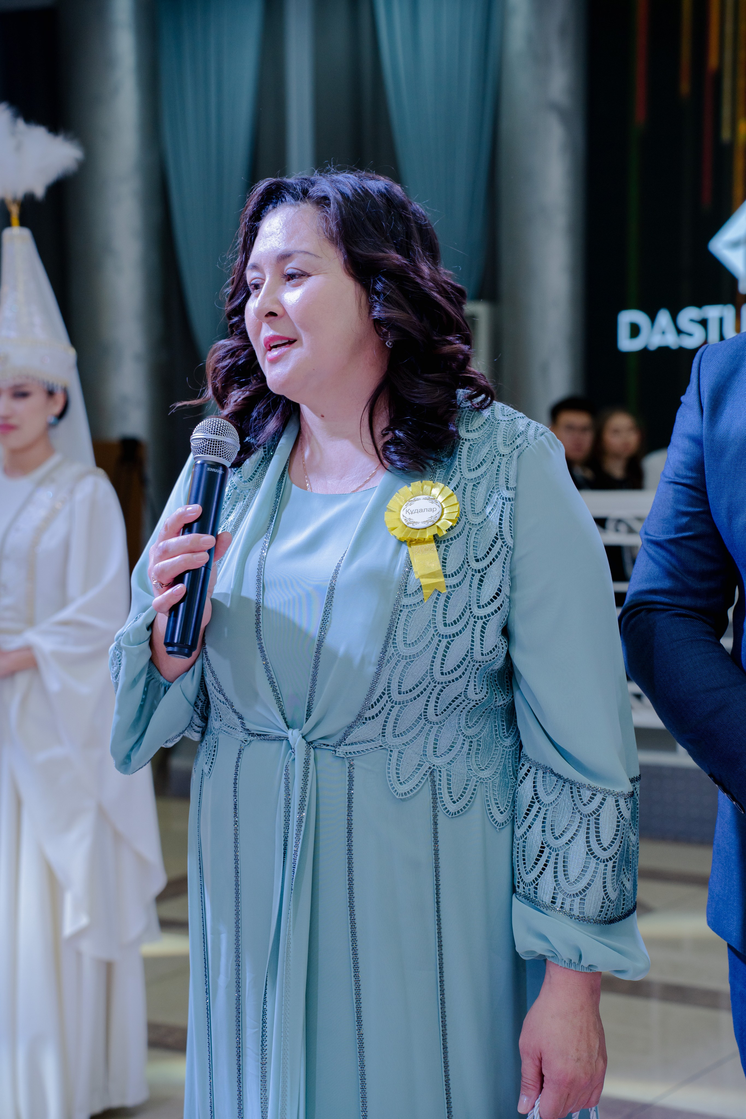 KAMILLA QYZ UZATU. Nomad media