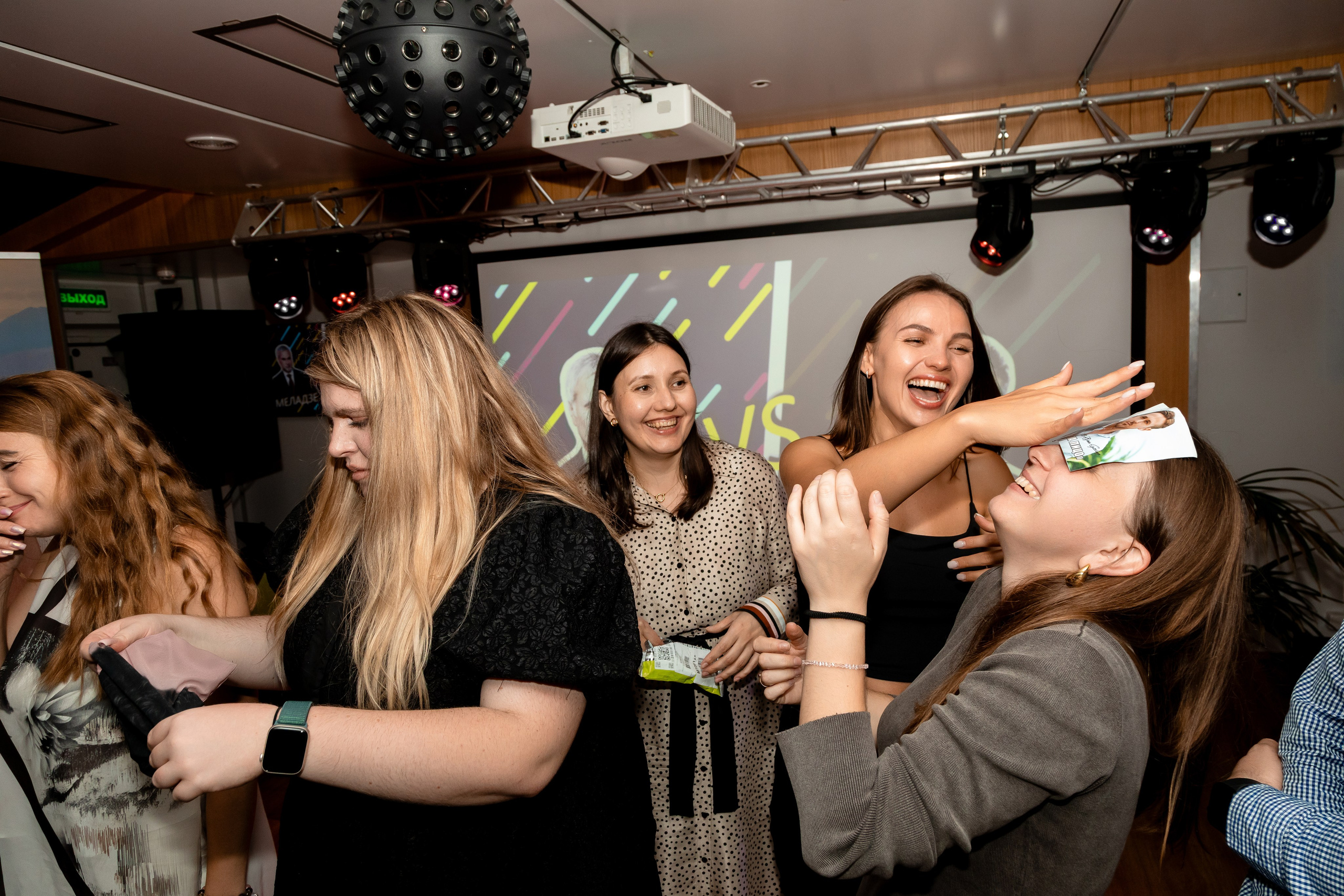 На воде. Главная