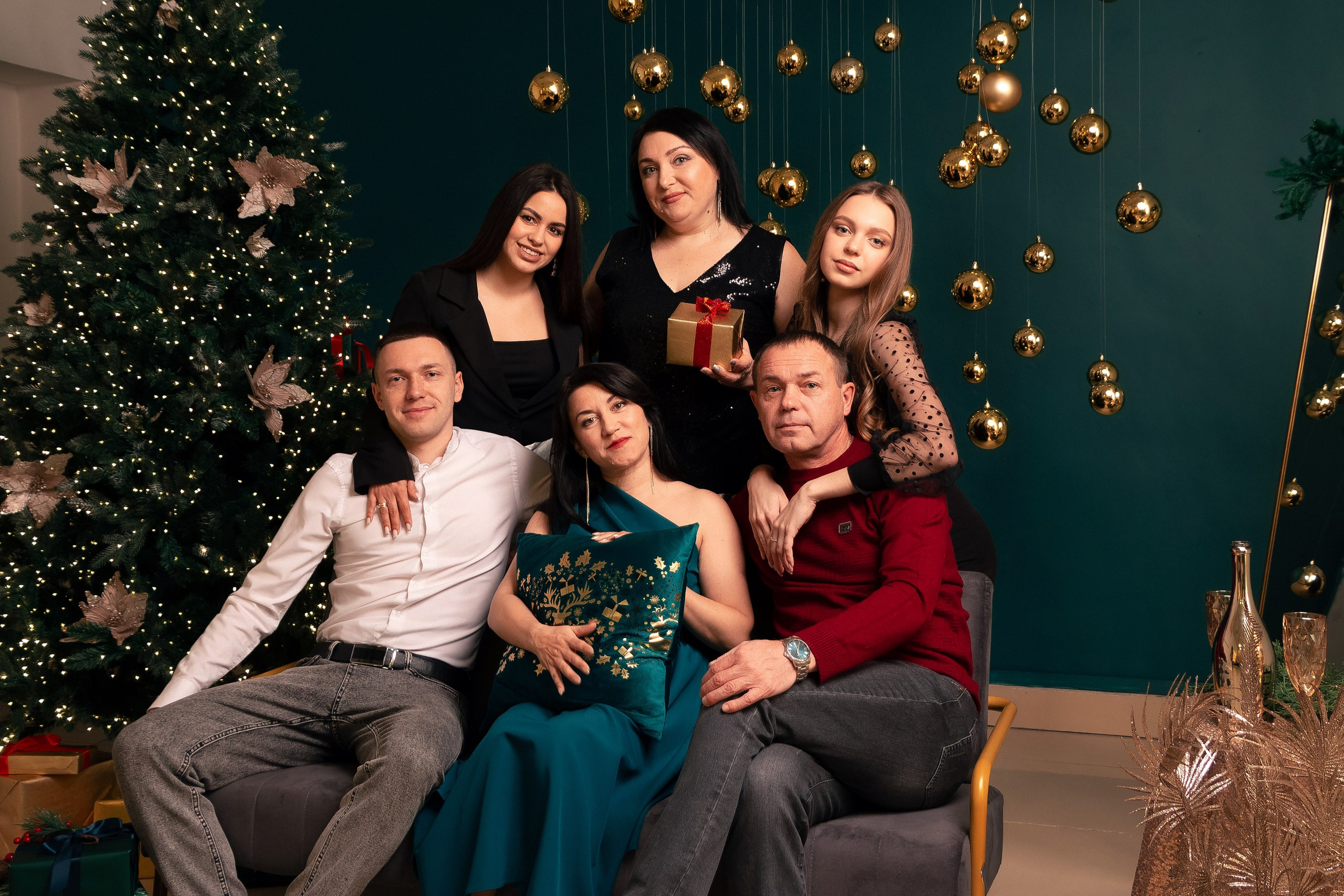 Новогодняя фотосессия Ивановых. Фотограф Артём Ющенко