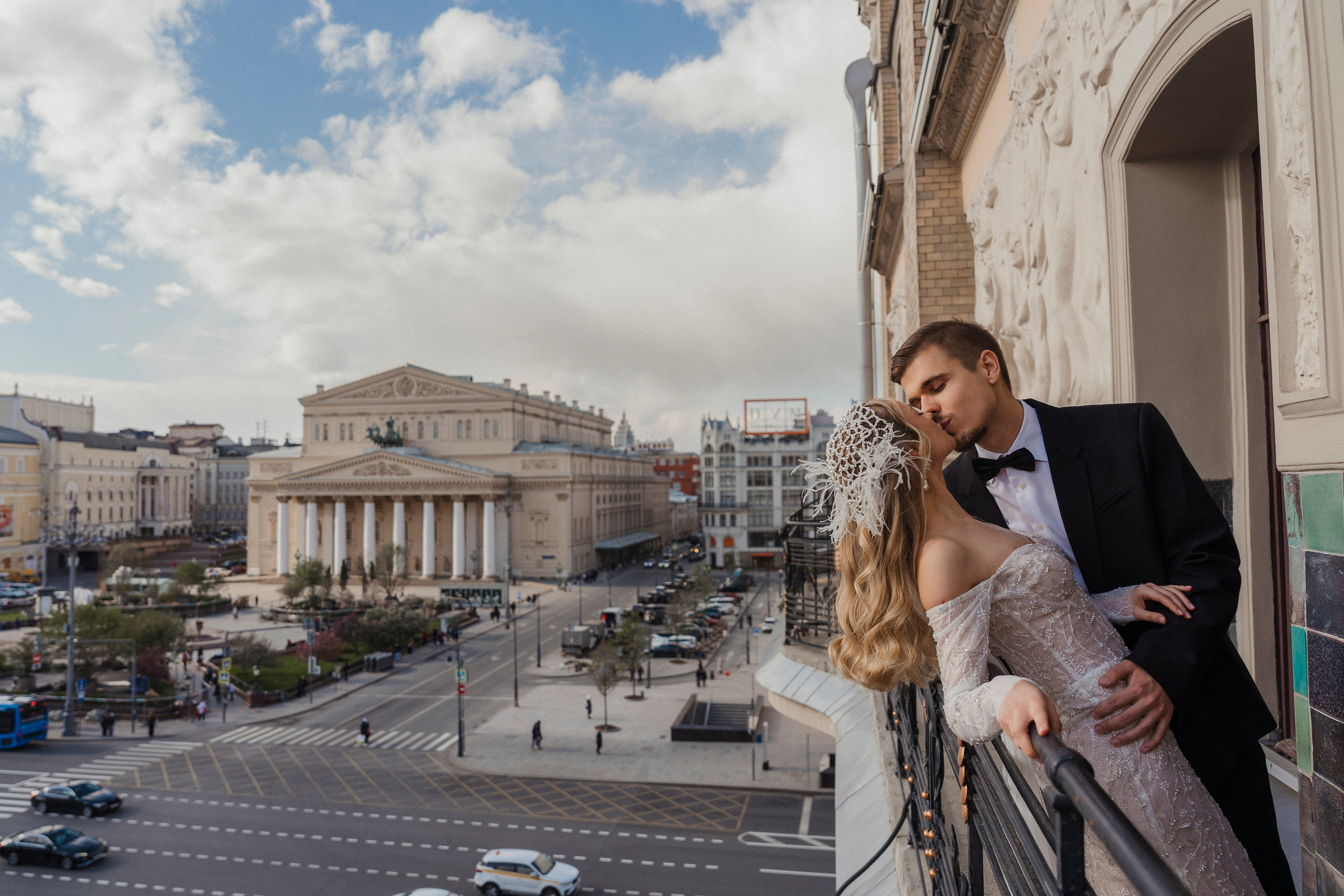 Свадебная фотосессия в отеле Метрополь. Свадебный фотограф в Москве Анна Полушина
