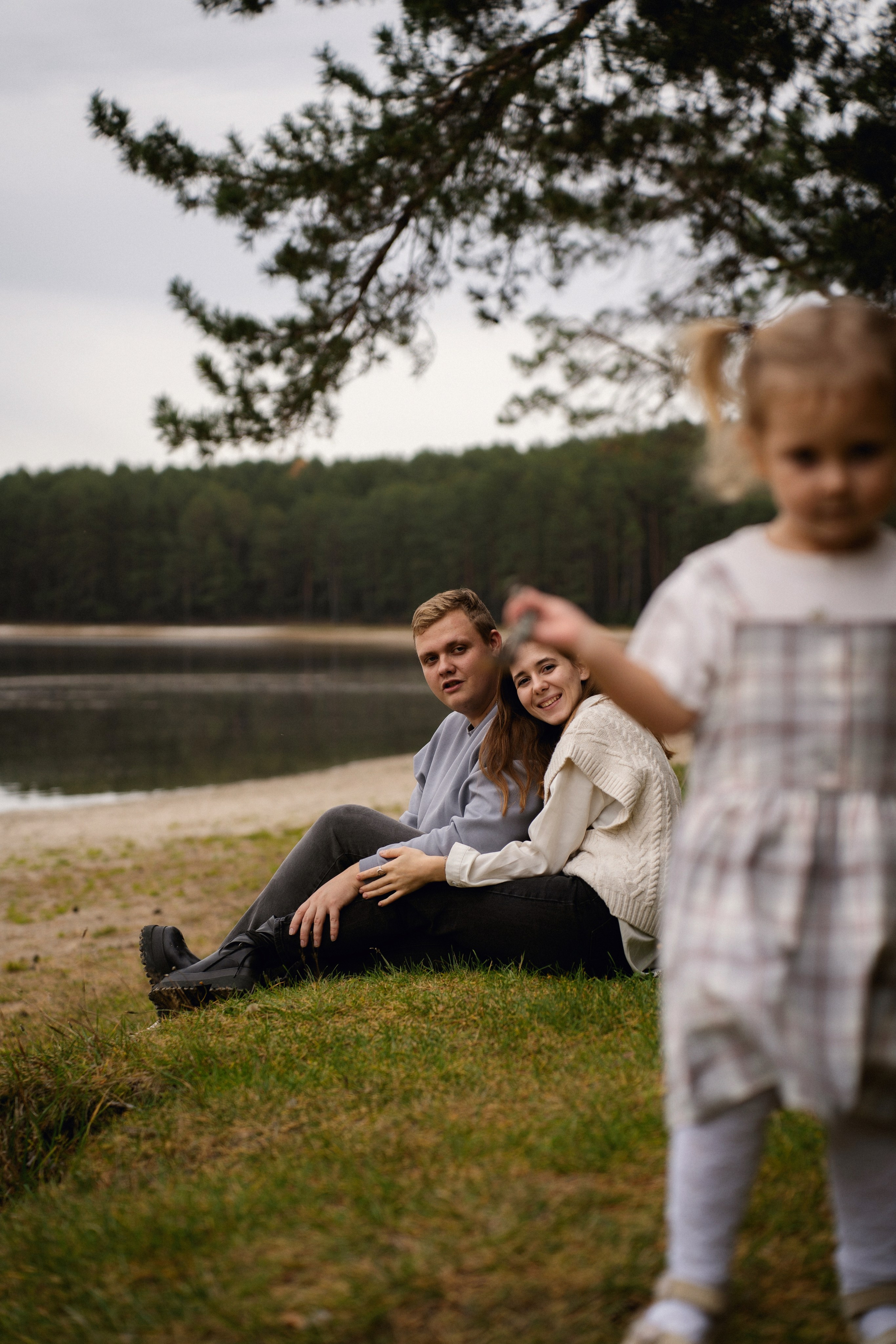 Фотосессия у озера. Яна Орехова. Фотограф в Томске
