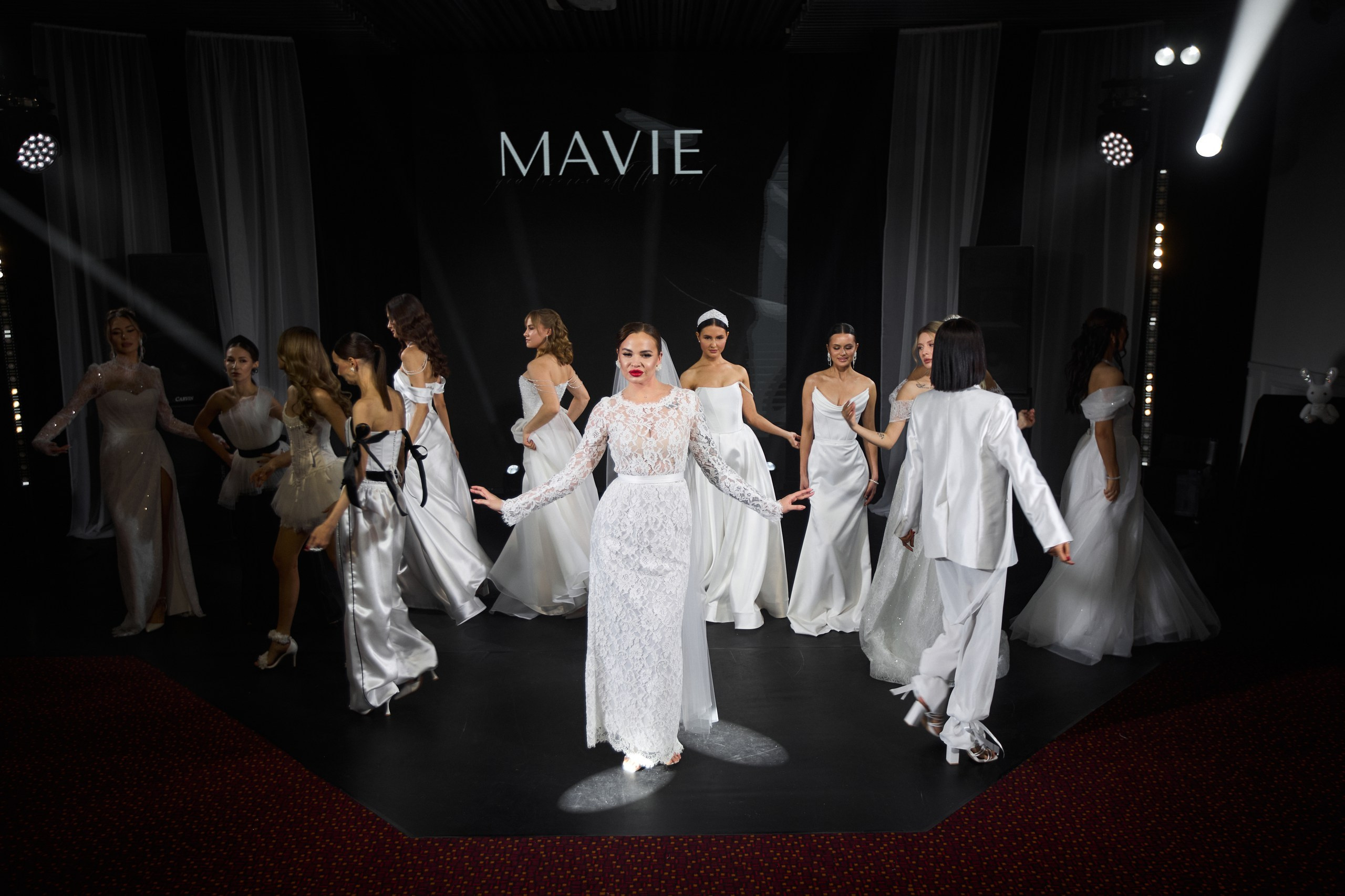 Показ MAVIE. Свадебный фотограф Челябинск, Екатеринбург, Курган — Виктор Слуднов