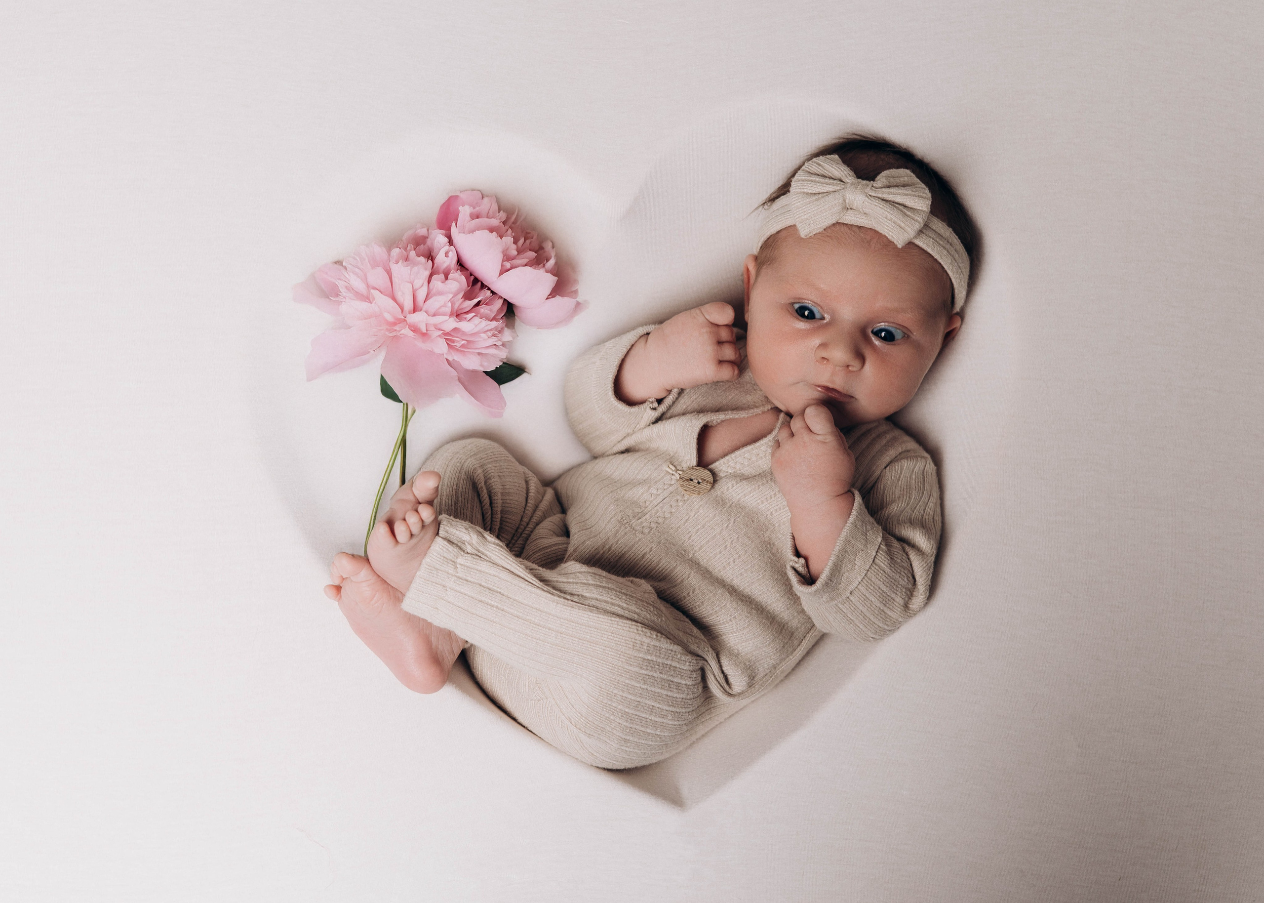 НОВОРОЖДЕННЫЕ МАЛЫШИ. Фотосессия новорожденных в Москве и Московской области