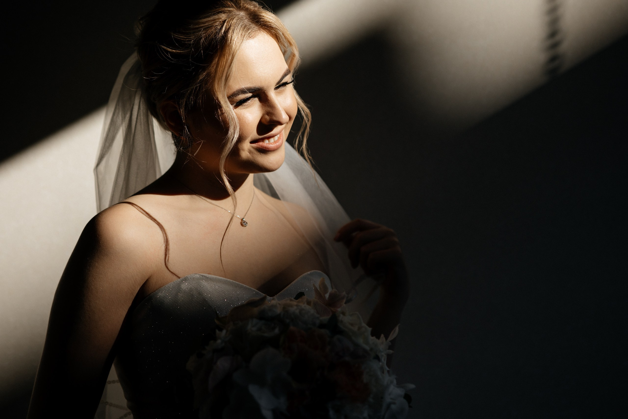 Контакты. Свадебный фотограф в Курске Антон Богданов