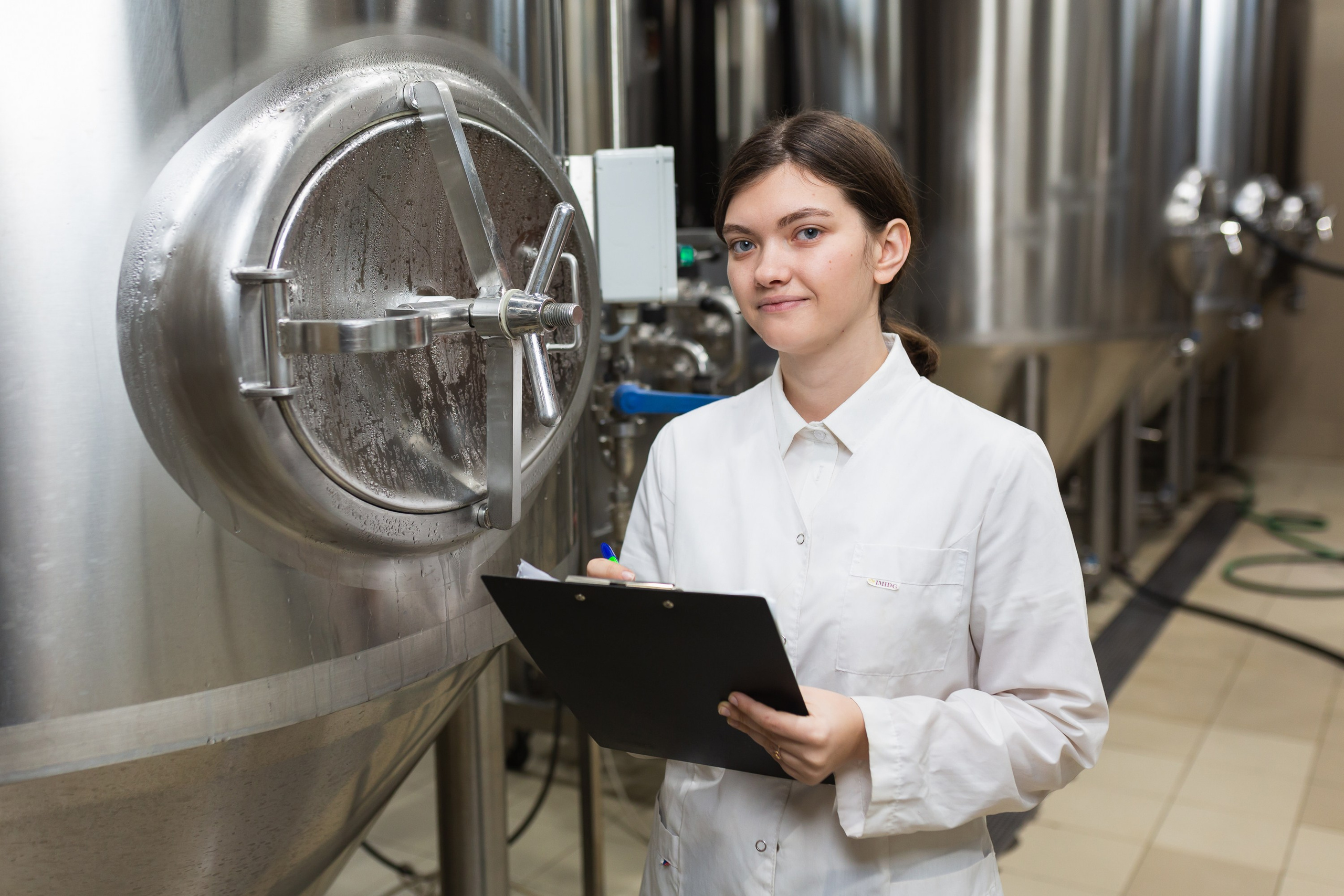 Фотографии с производства. Roman — Репортажный фотограф в Новосибирске