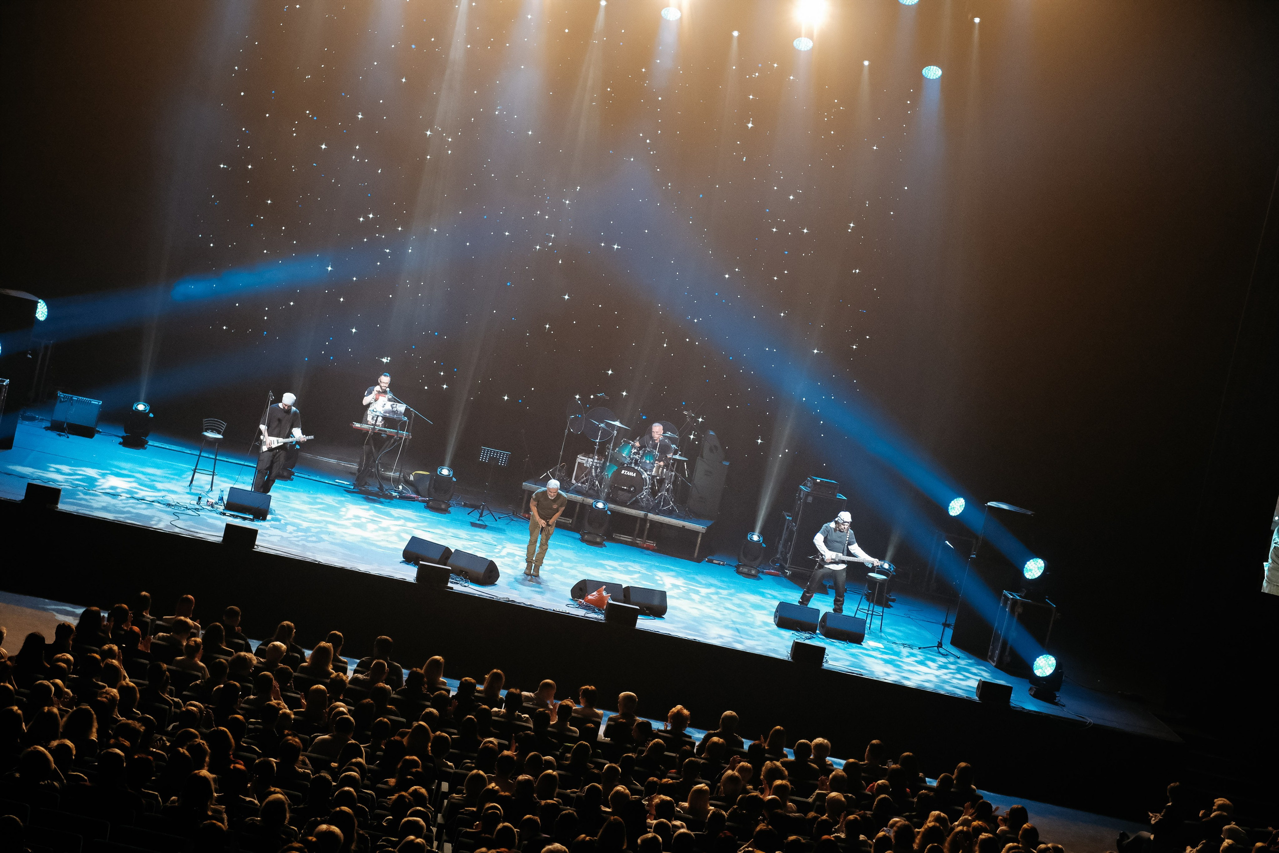 GAZMANOV O.M. \ MTC Live HOLL. ГЛАВНАЯ