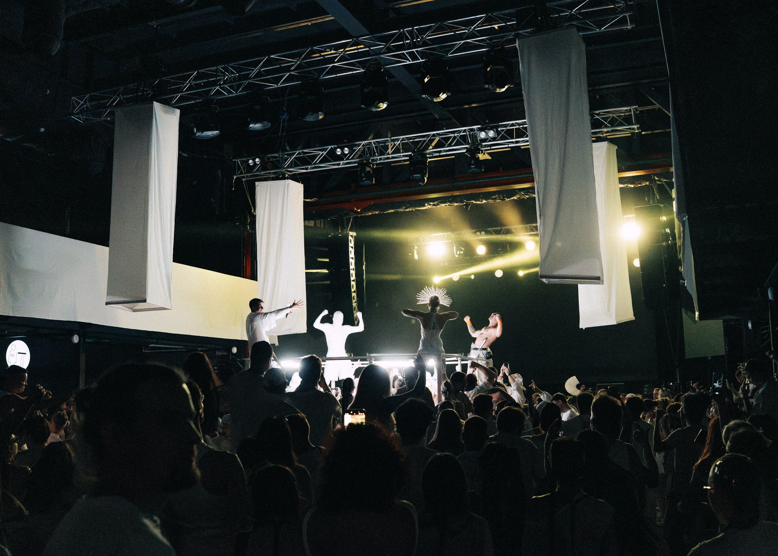 INWHITE | SMENA HARD STAGE. Annyshka