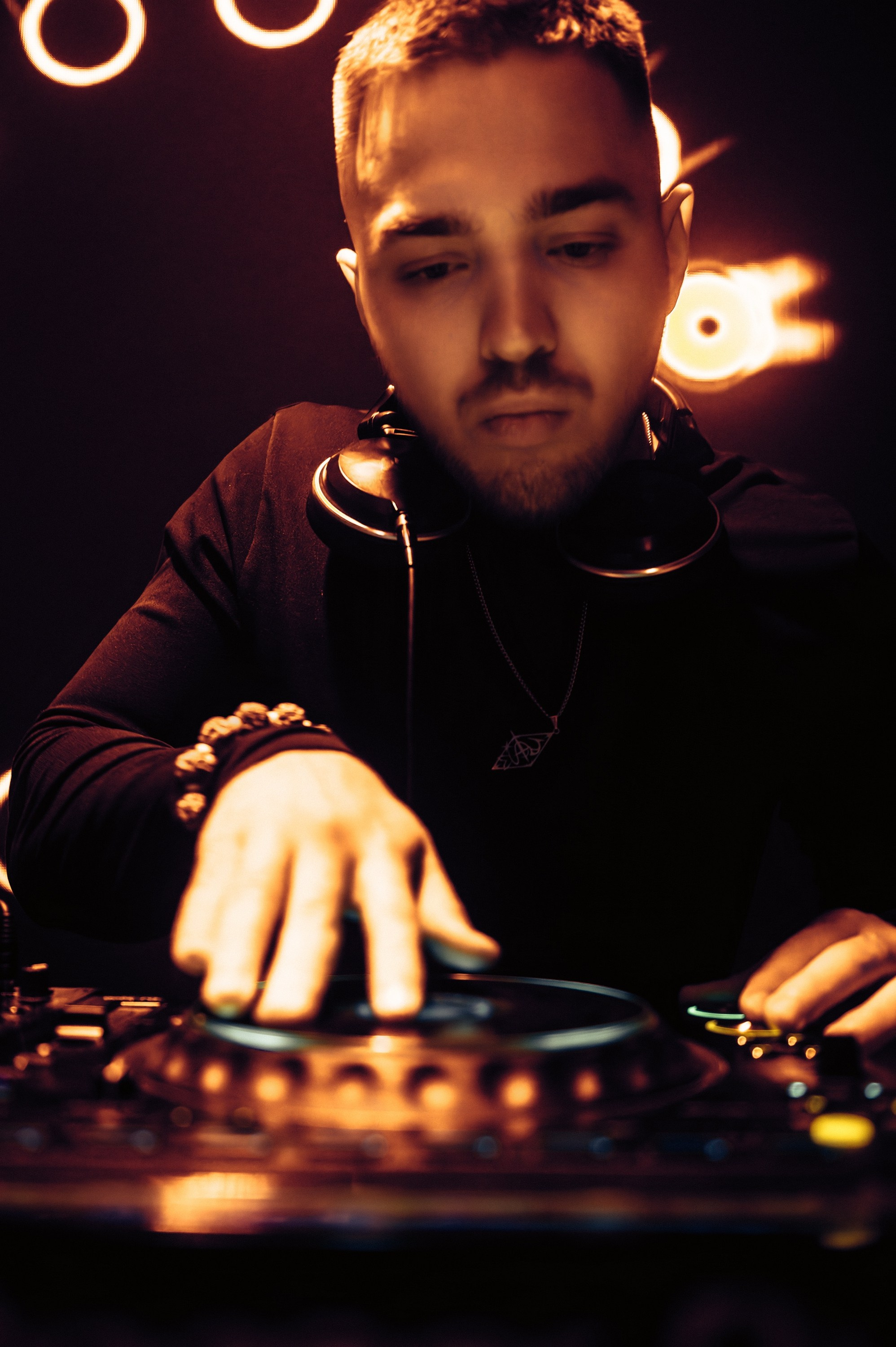 Insomnia Ishome. Metro. Сайт фотографа Данилы Пащенко