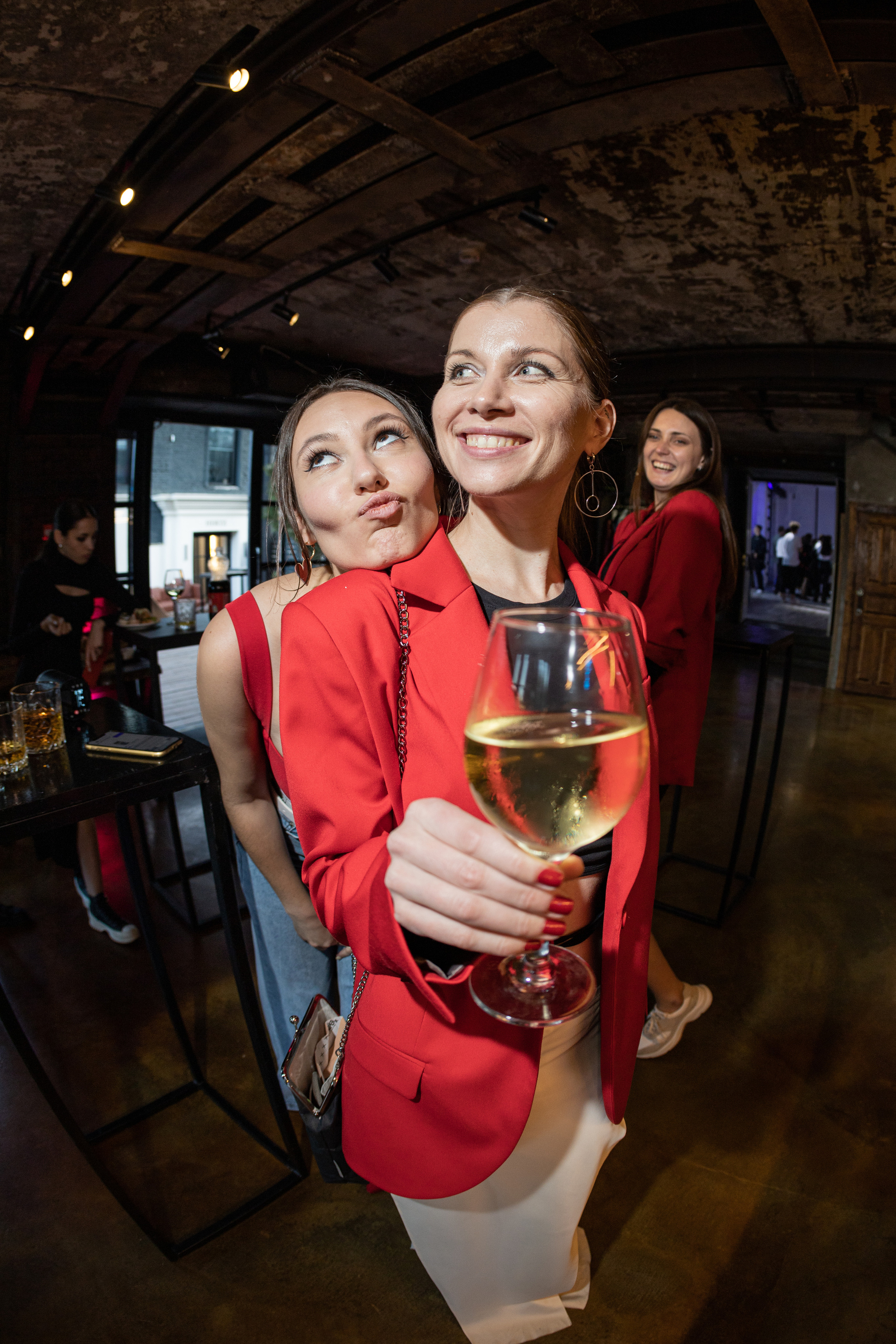 HB Party. Свадебный и репортажный фотограф в Москве Иван Васильев