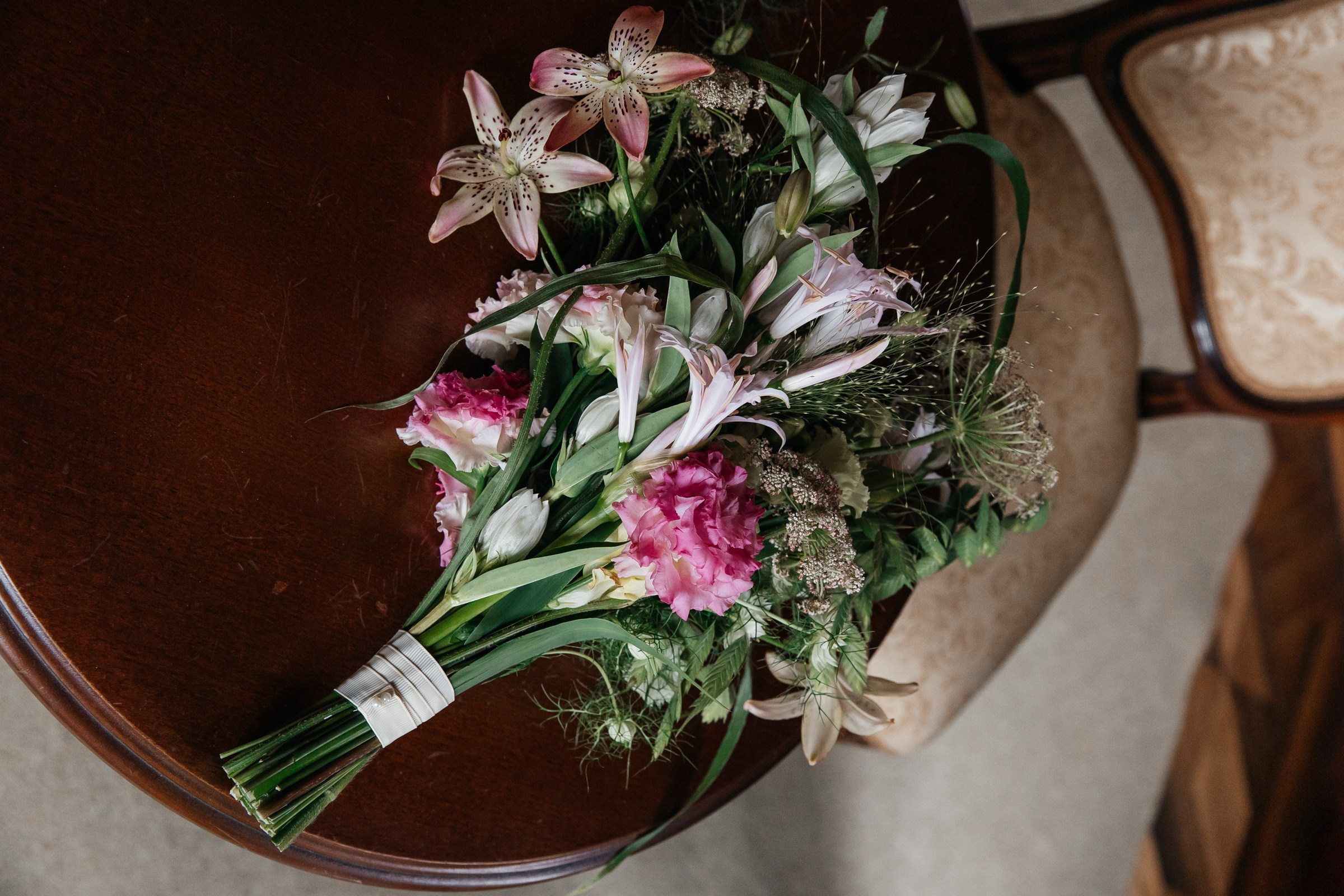 Свадебная фотосессия в Кусково. Свадебный фотограф в Москве Элина Ларченкова. Фото, которые цепляют