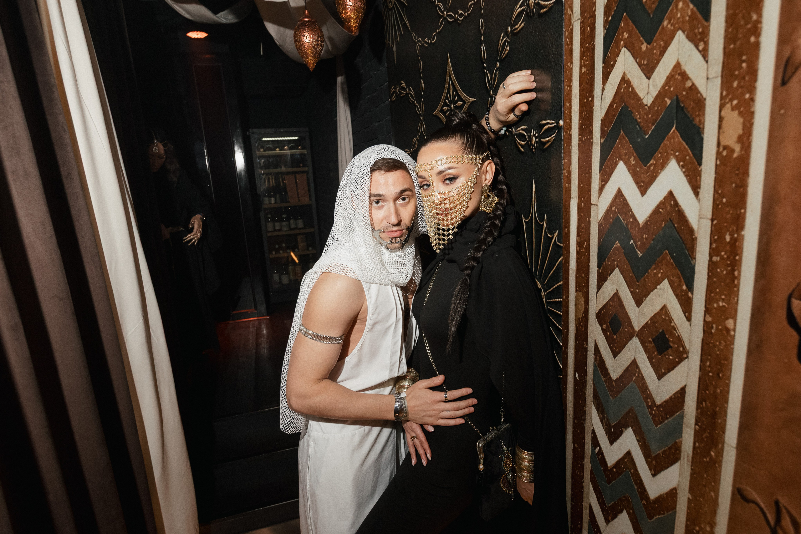 ILLEGAL FRIENDS — MIRAGE [PART I]. СВОИ. ФОТООТЧЕТЫ-СОБЫТИЯ-МЕСТА