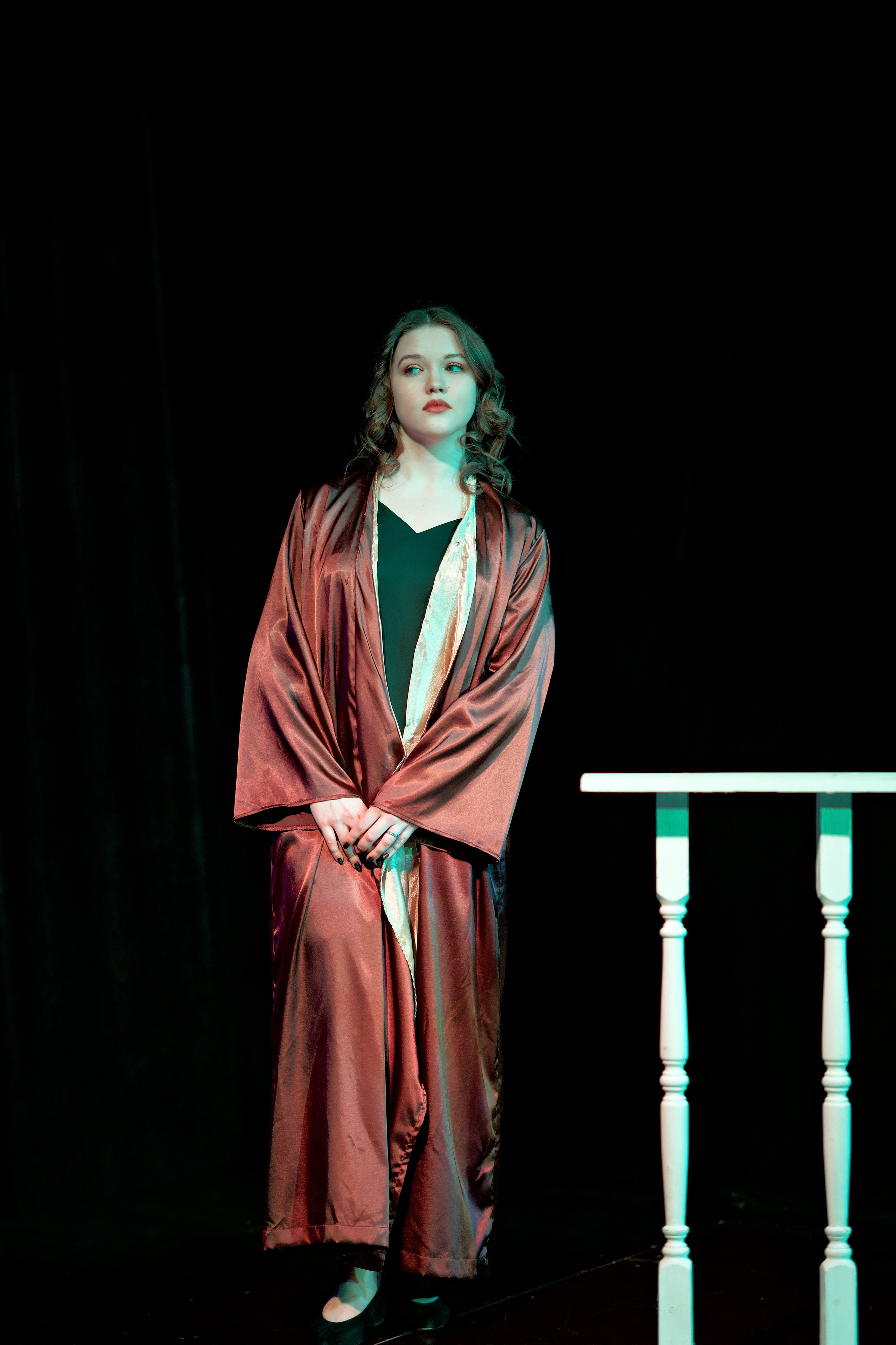 В шкафу с призраками. Фотограф Денис Болдинов. Москва