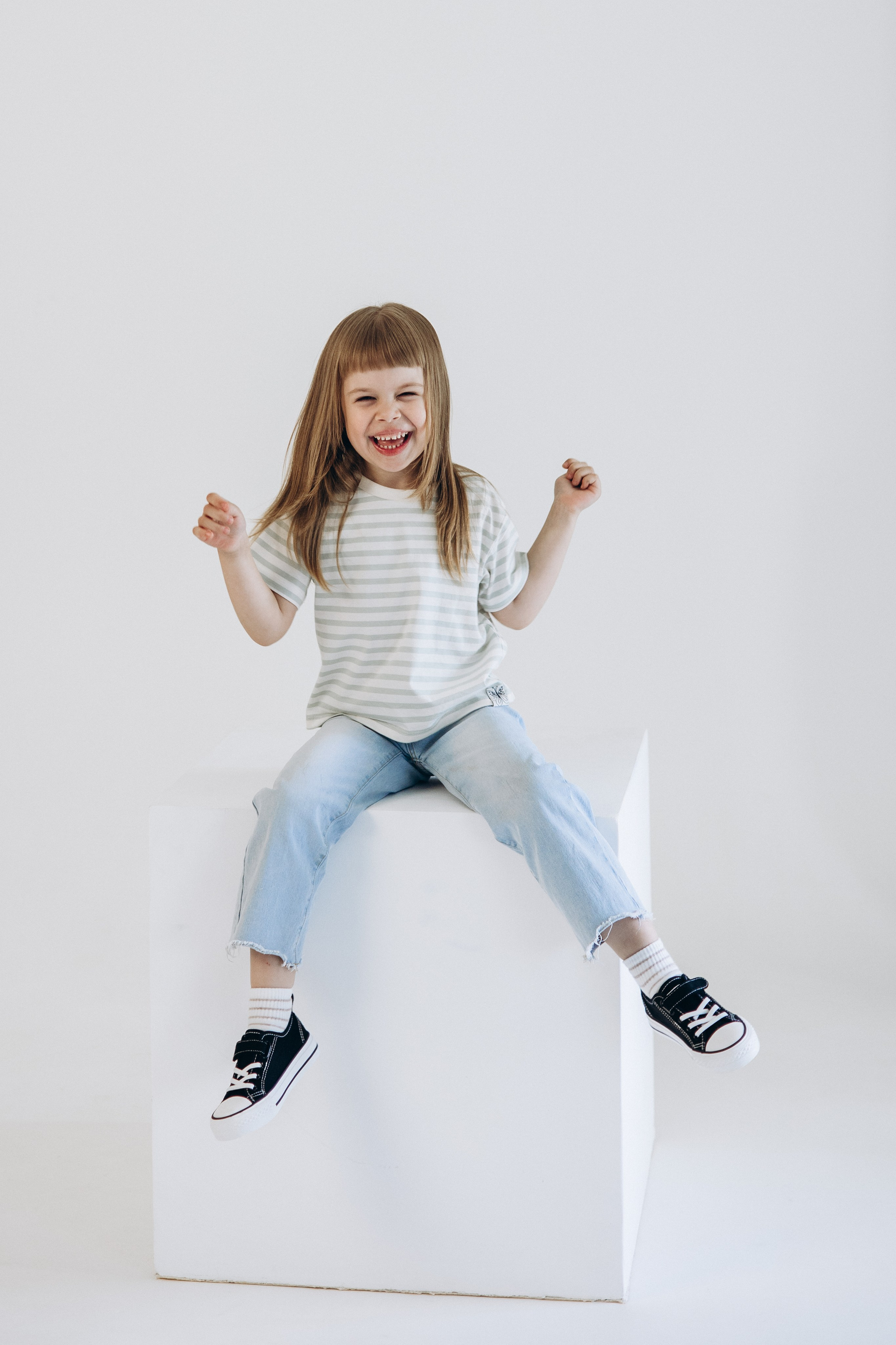 Людмила с Сонечкой и Ваней в студии. Семейный фотограф в Москве Марина Петра