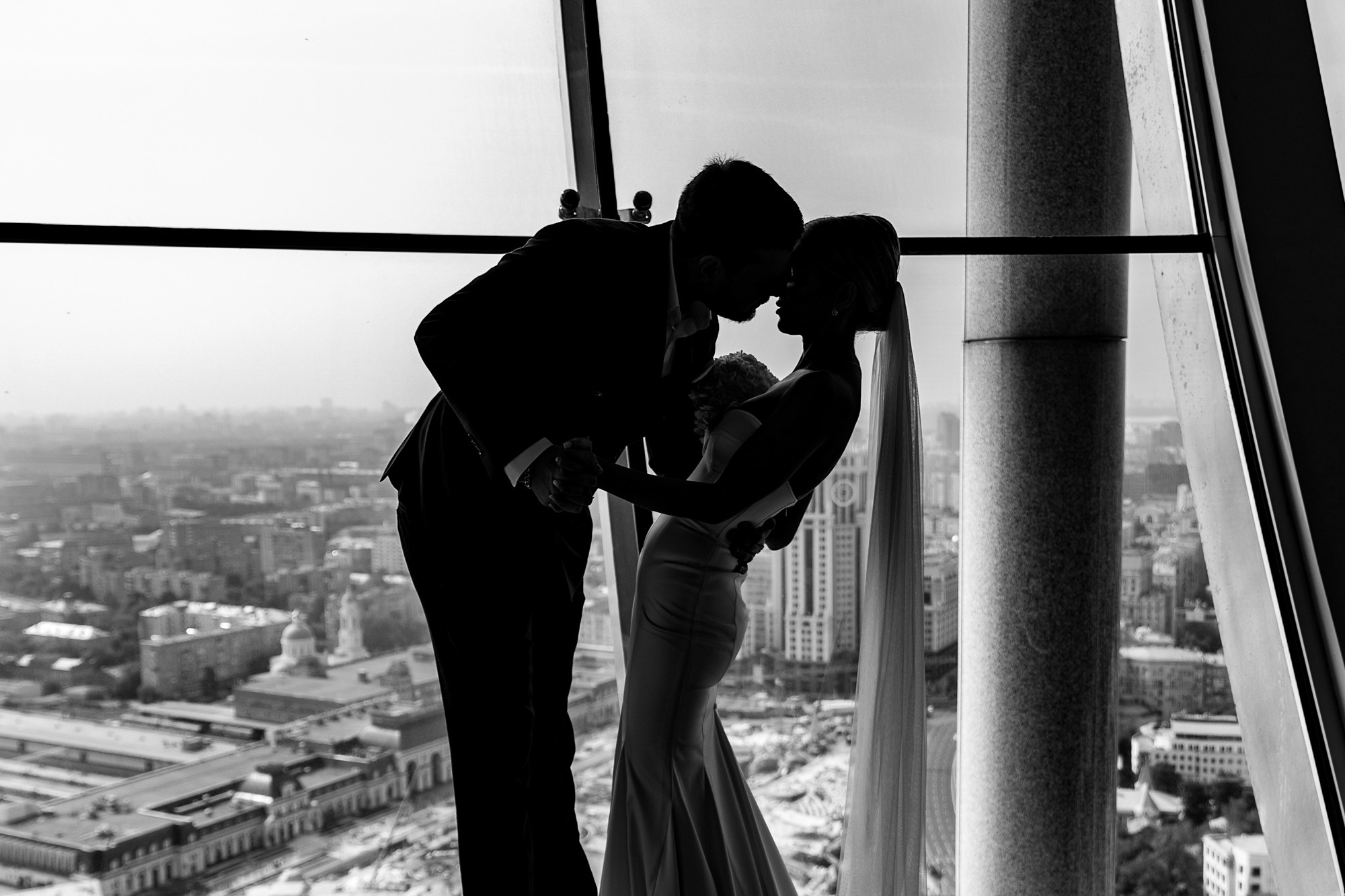 В облаках. Свадебный фотограф москва