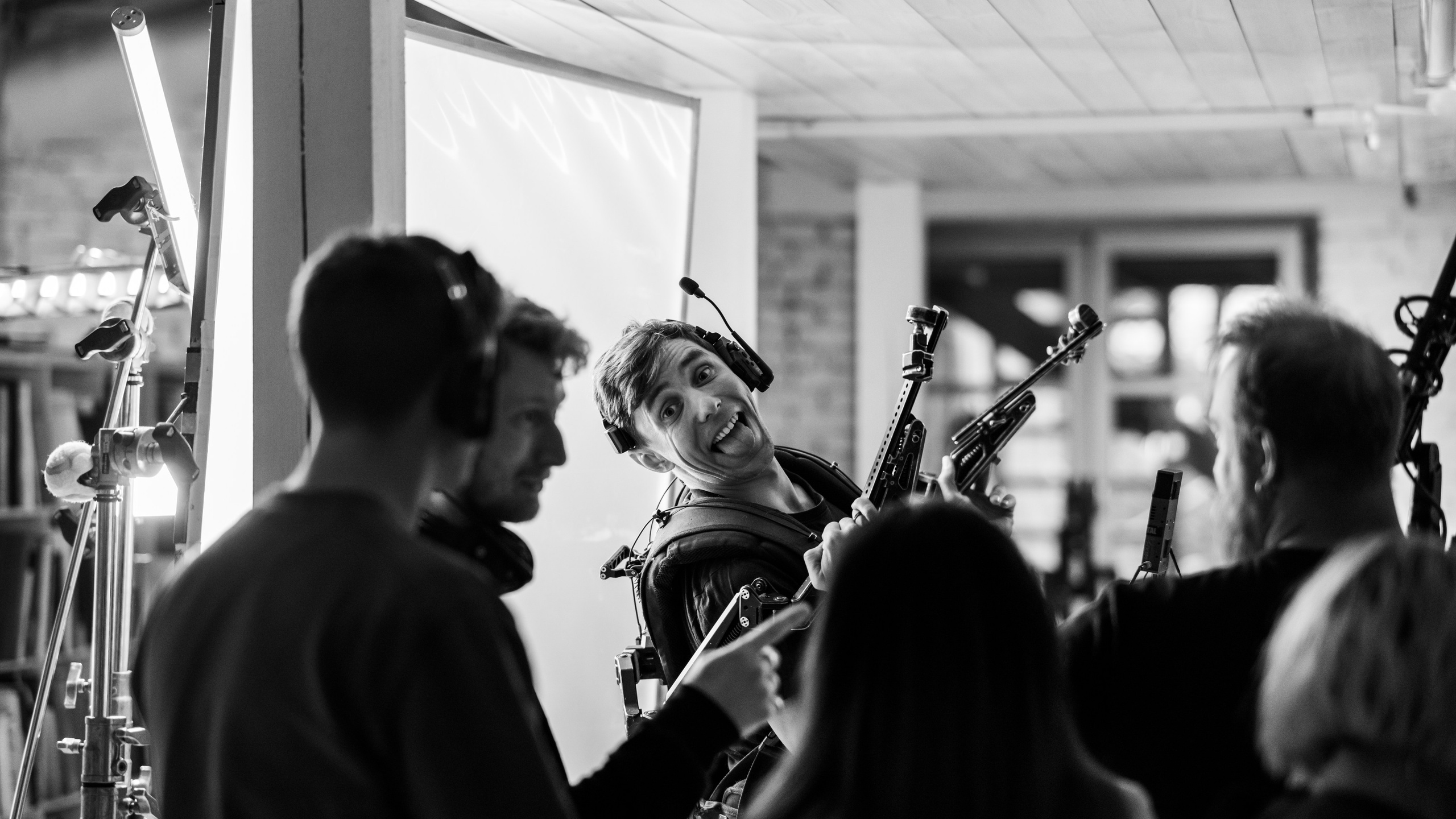 Фотограф Иван Саяпин - бэкстейдж с  площадки, где создавался сериал "Жвачка" для PREMIER