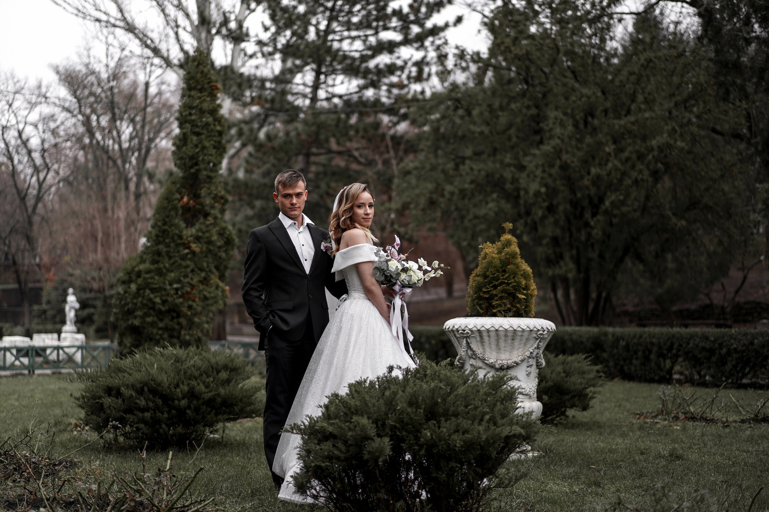 Свадебный фотограф Ростов-на-Дону, Батайск, Новочеркасск, Аксай. Сергей и Кристина в парке Максима Горького. Свадебный фотограф в Ростове-на-Дону. Таинство Крещения и Венчания, семейные фотосессии. Алёна Чёботова